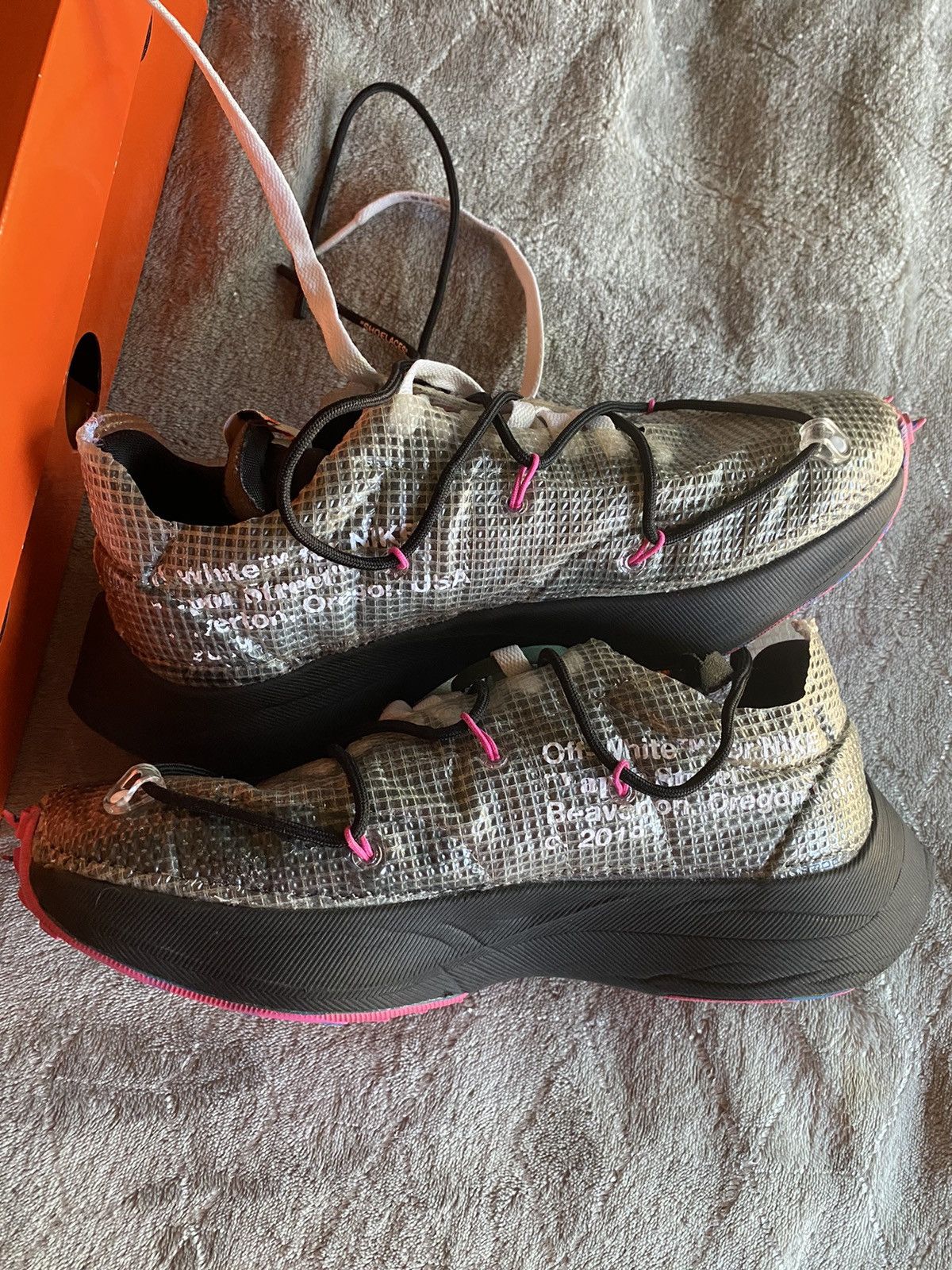 Off White Nike Vapor Street