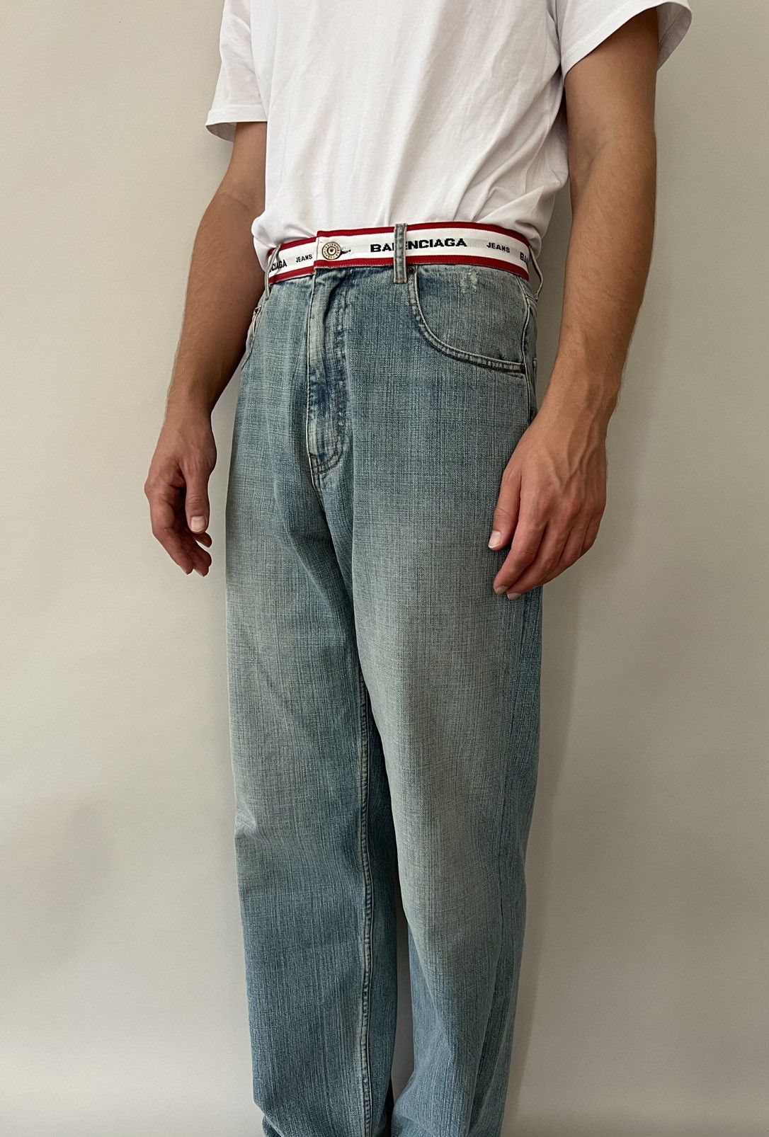 Balenciaga 🔥$1.4K VALUE🔥Balenciaga Logo Waistband Distressed Jeans Size US 30 / EU 46 - 7 Thumbnail