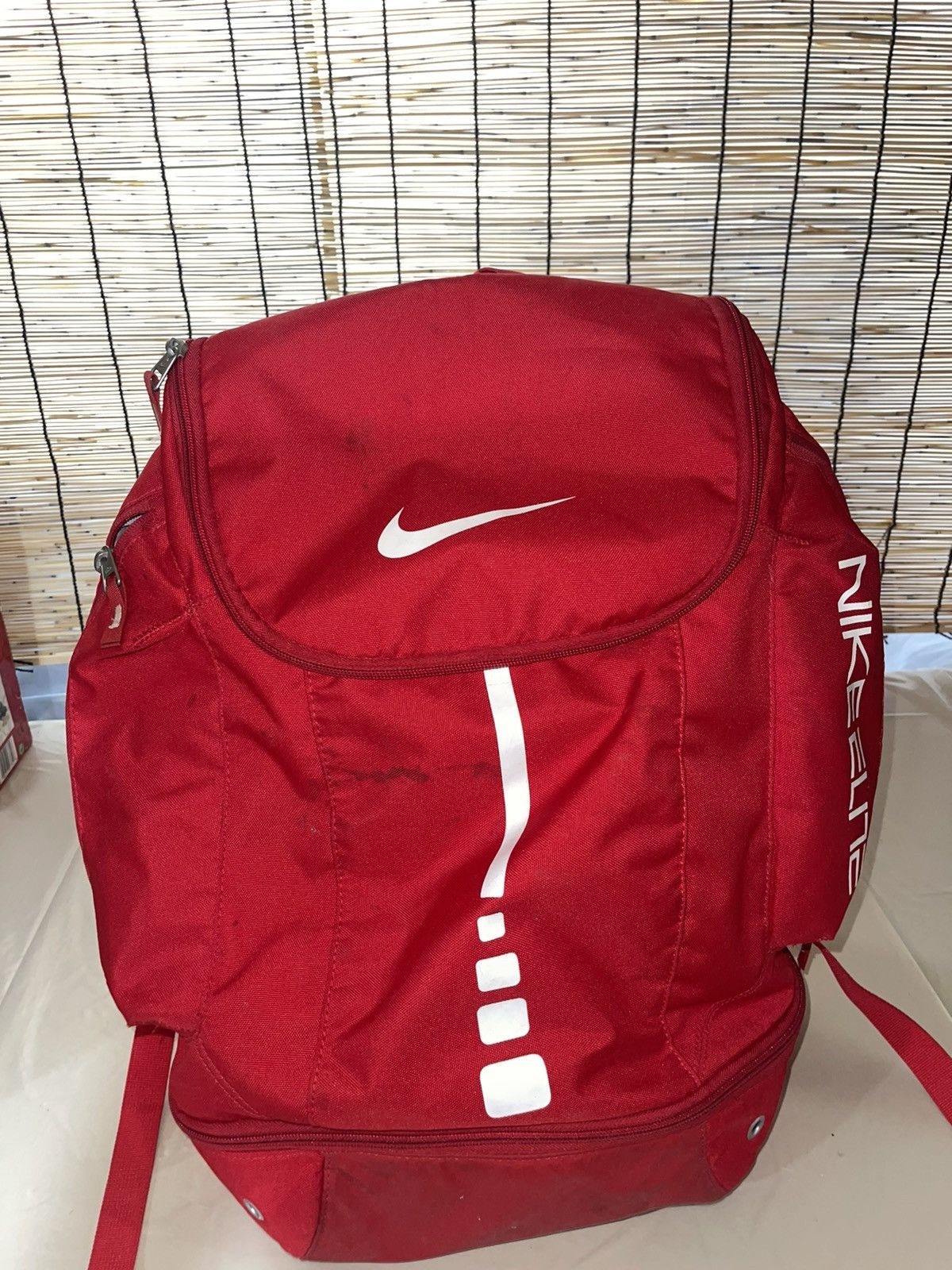 Nike Extremely rare 1st Gen Elite Bag to be dropped by Nike Grailed