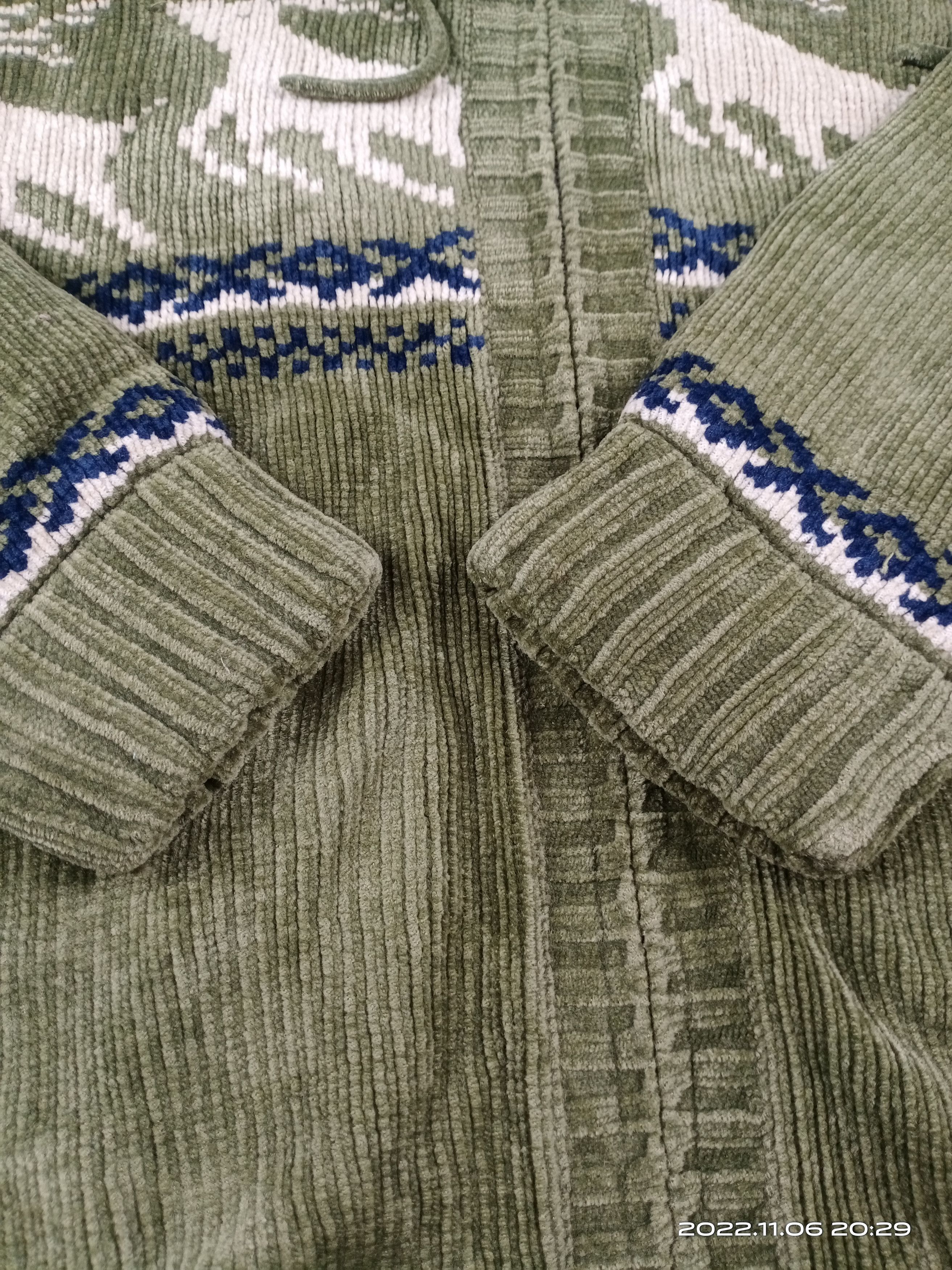 Japanese Brand × Vintage Vintage P.E.C Animal Printed Fleece Hoodie Jacket Size US L / EU 52-54 / 3 - 7 Thumbnail