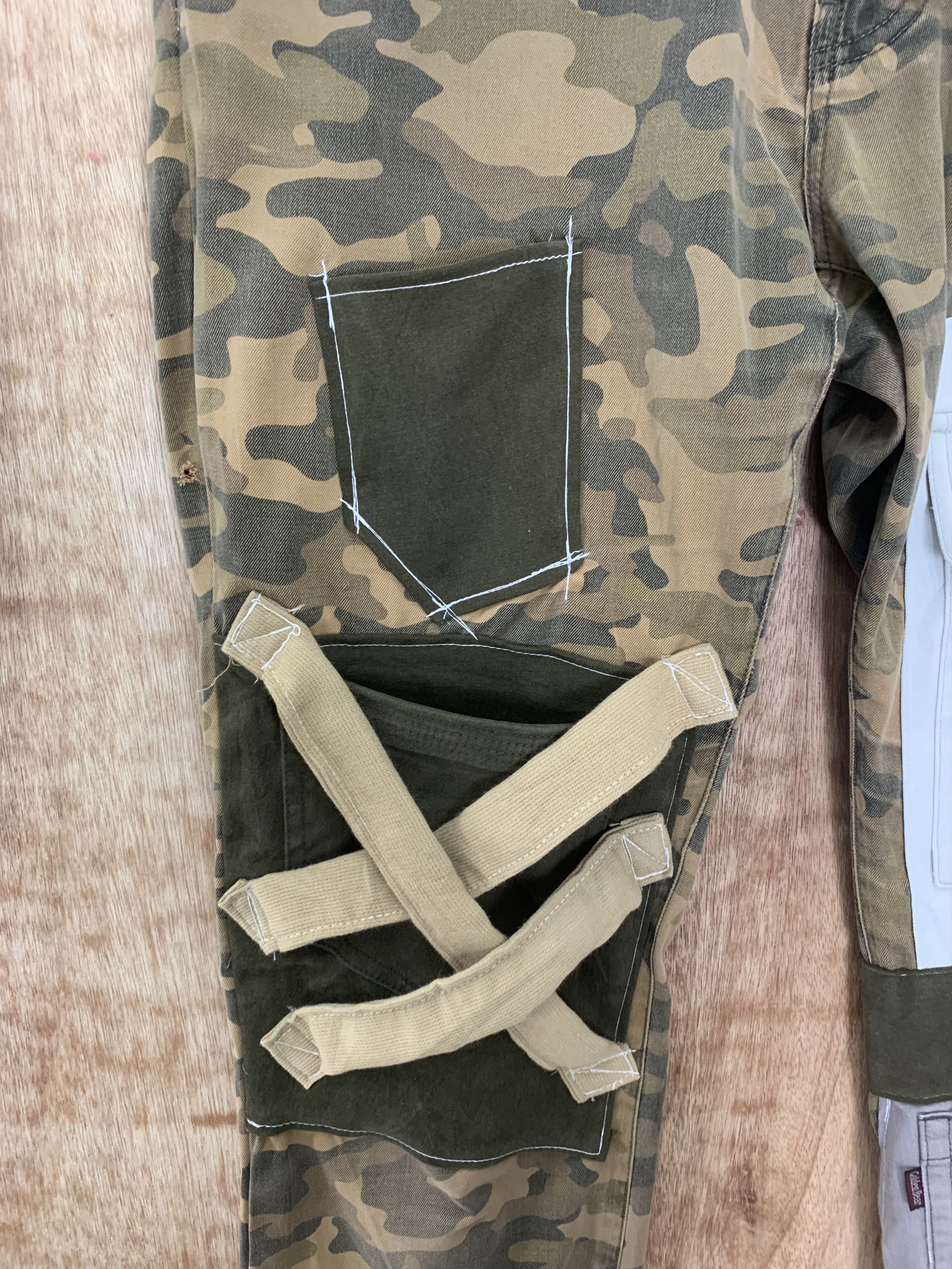 Japanese Brand Cargo Pant Seditionaries Reconstructed Multipocket Military Size US 30 / EU 46 - 18 Thumbnail