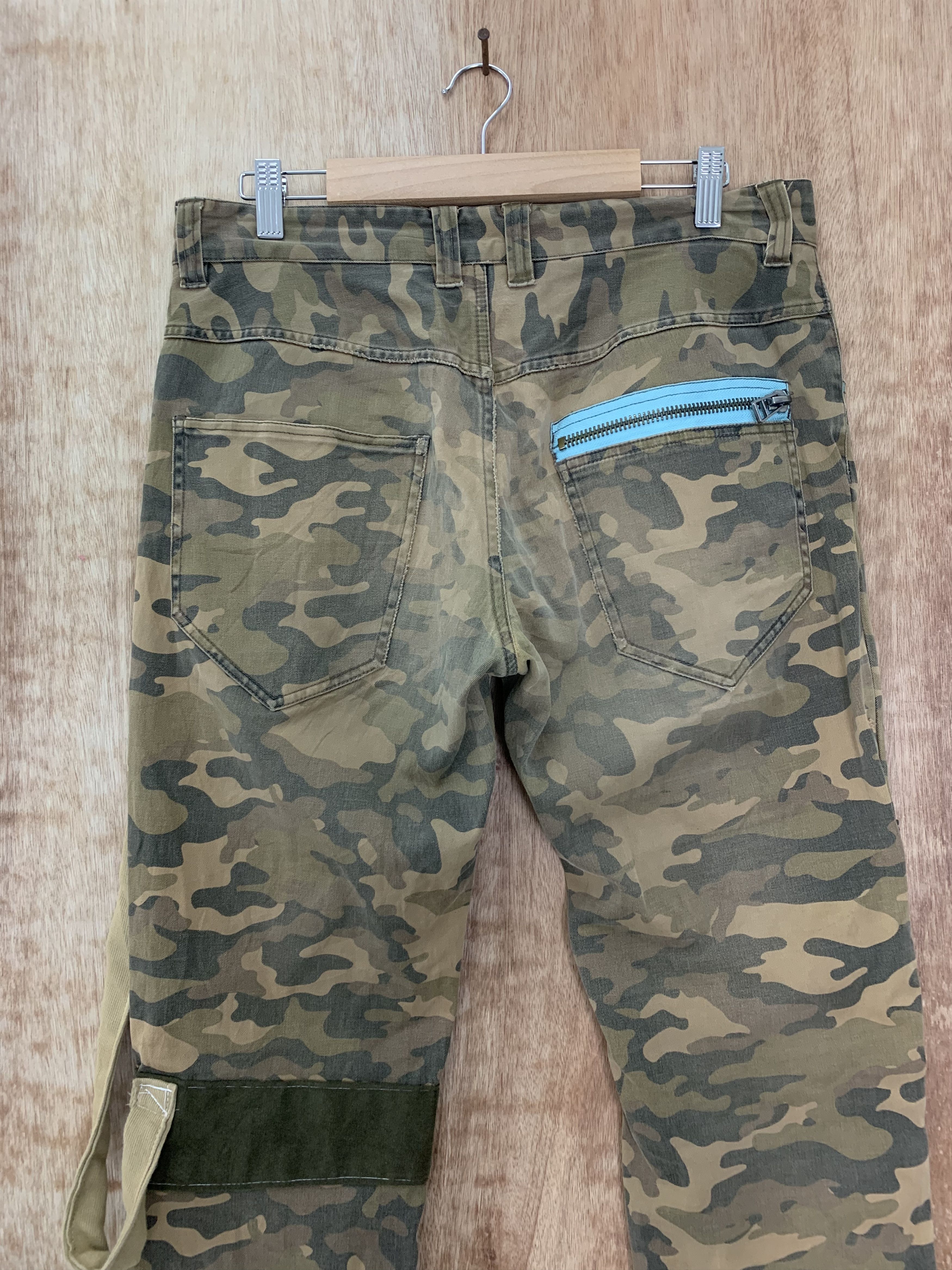 Japanese Brand Cargo Pant Seditionaries Reconstructed Multipocket Military Size US 30 / EU 46 - 12 Thumbnail