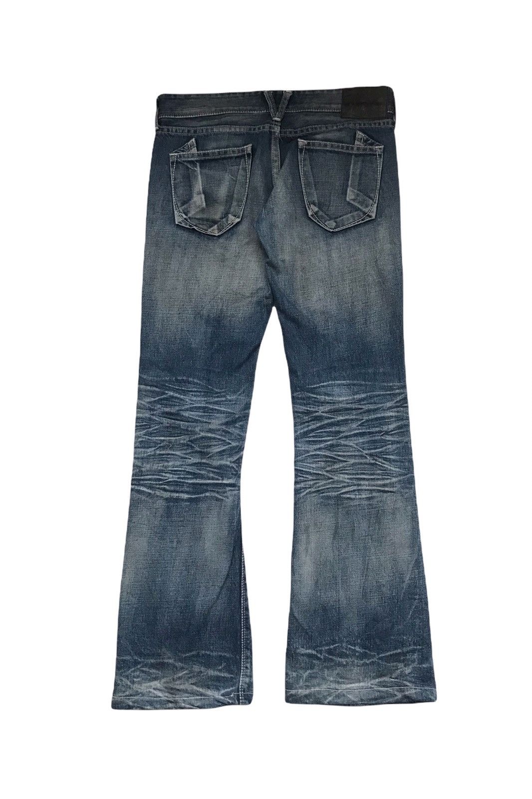 Vanquish VANQUISH FLARE DISTRESSED JEANS Size US 30 / EU 46 - 4 Thumbnail
