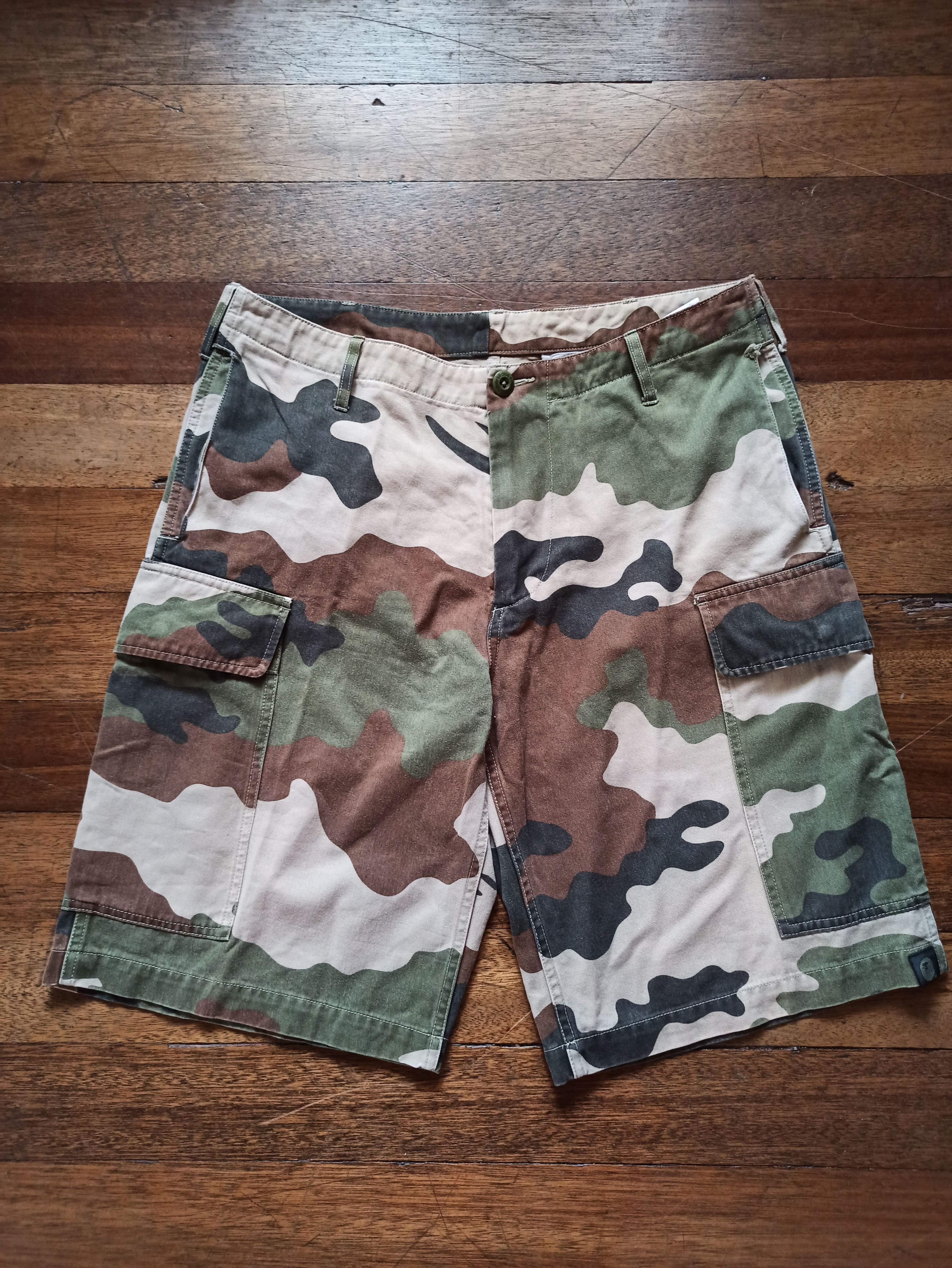 Bape Bape Og Woodland Camo Short Size US 34 / EU 50 - 1 Thumbnail