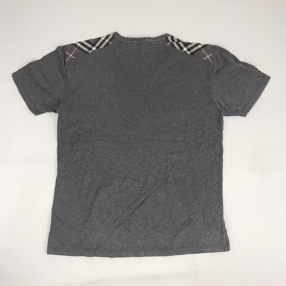 Burberry Vintage Burberry London Black Label Nova Check Tee T-shirt Size US S / EU 44-46 / 1 - 2 Thumbnail