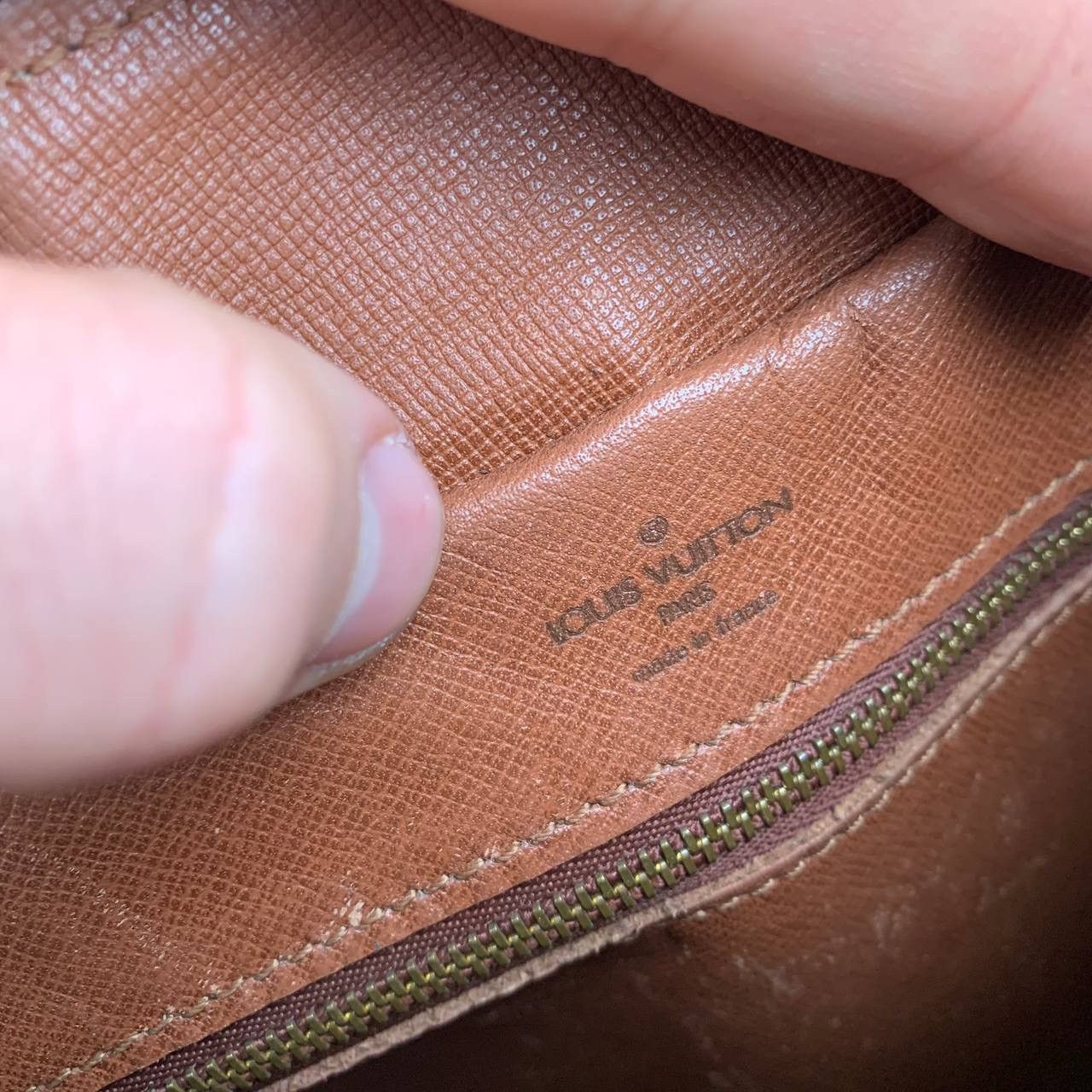 Louis Vuitton × Vintage Vintage Louis Vuitton Monogrammed Shoulder Bag Size ONE SIZE - 4 Thumbnail