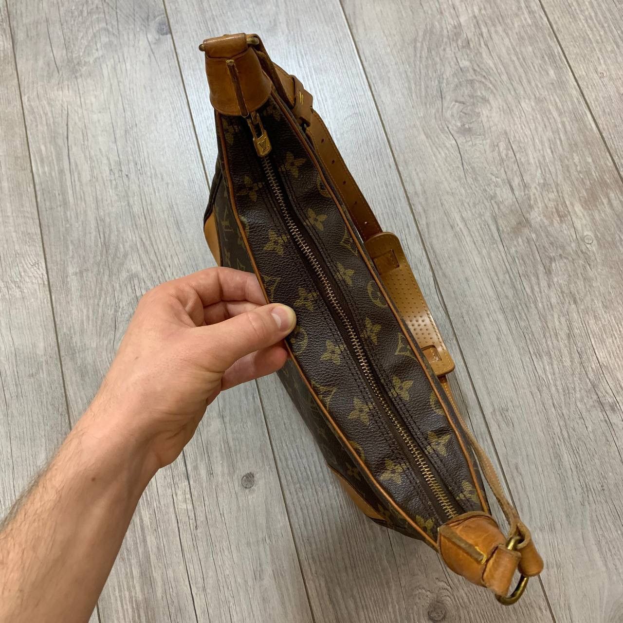 Louis Vuitton × Vintage Vintage Louis Vuitton Monogrammed Shoulder Bag Size ONE SIZE - 12 Thumbnail
