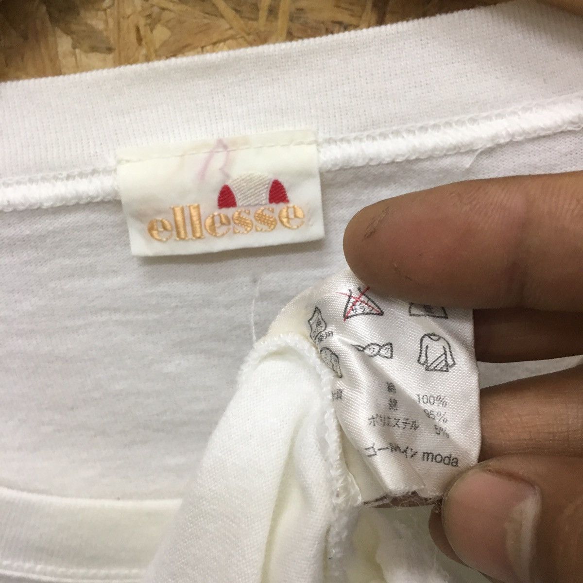 Ellesse × Vintage Vintage Ellesse Big Logo And Spellout Embroidery Tees Size US L / EU 52-54 / 3 - 4 Thumbnail