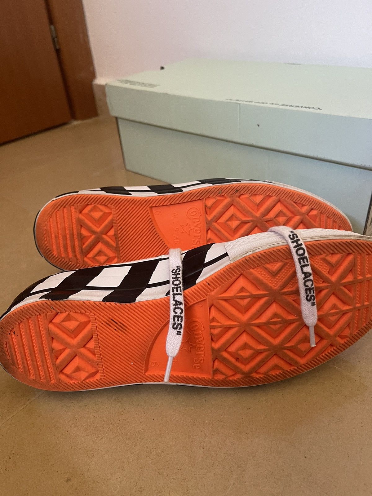 Converse × Off-White Converse x Off-White Chuck 70 Size US 6 / EU 39 - 5 Thumbnail