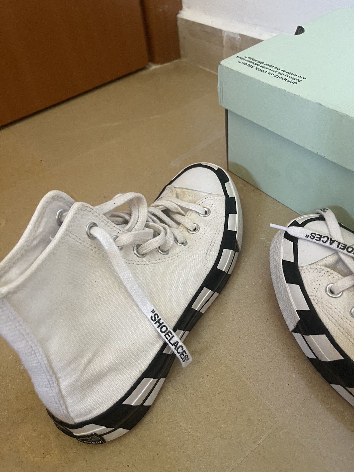 Converse × Off-White Converse x Off-White Chuck 70 Size US 6 / EU 39 - 4 Thumbnail