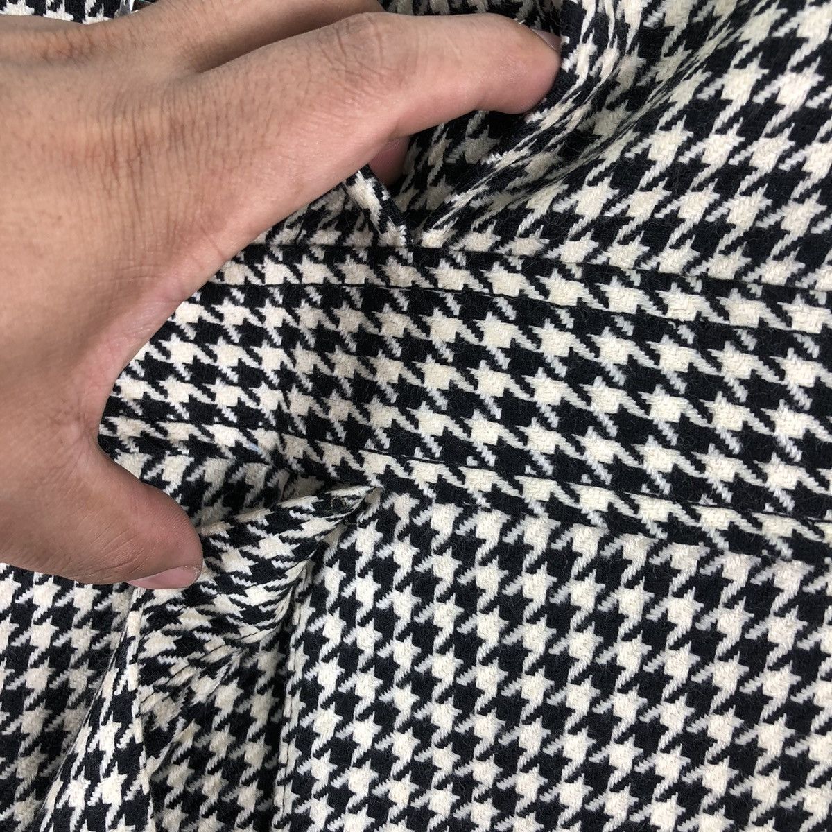 Vintage Vintage 80's Wool Blazer Houndstooth Pattern by Fightman Size US S / EU 44-46 / 1 - 9 Thumbnail