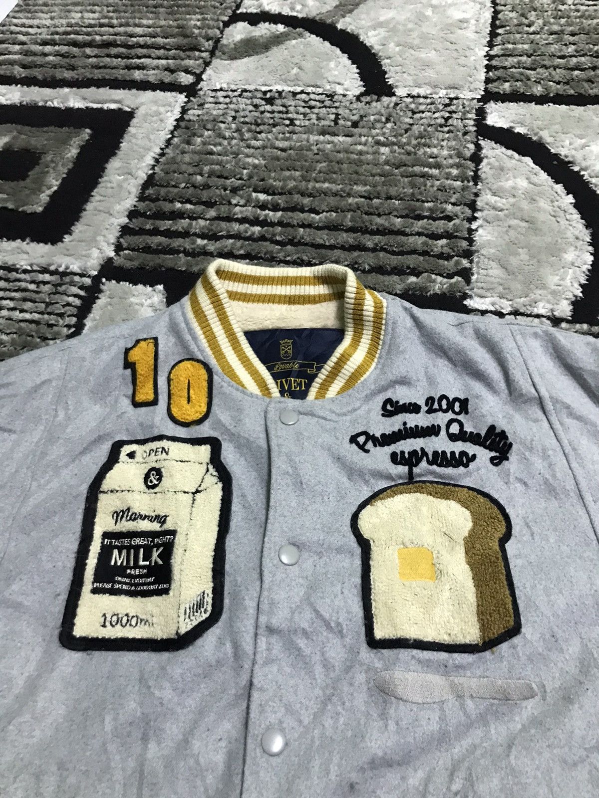 Japanese Brand pick up !! varsity over jacket Size US XL / EU 56 / 4 - 6 Thumbnail