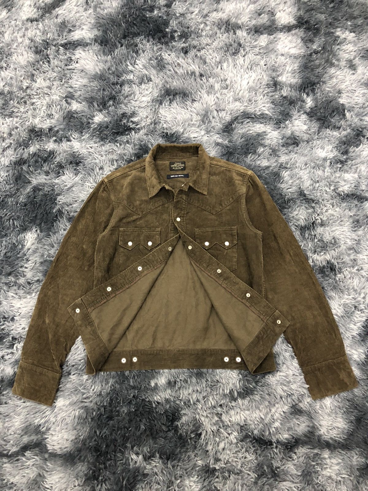 United Arrows Collab United Arrows x Tabloid News Japan Corduroy Jacket Size US M / EU 48-50 / 2 - 10 Thumbnail