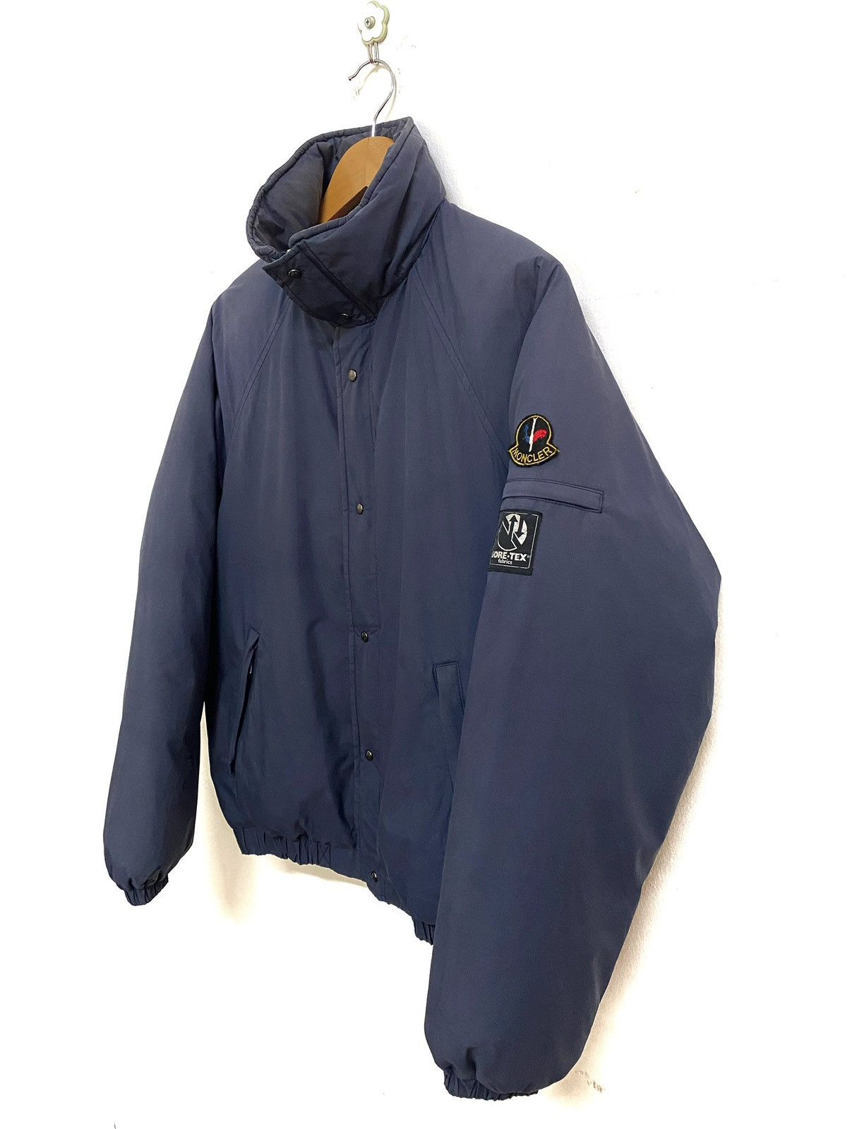 Moncler Vintage Moncler X Asics Puffer Down Ski Wear Jacket Size US M / EU 48-50 / 2 - 3 Thumbnail