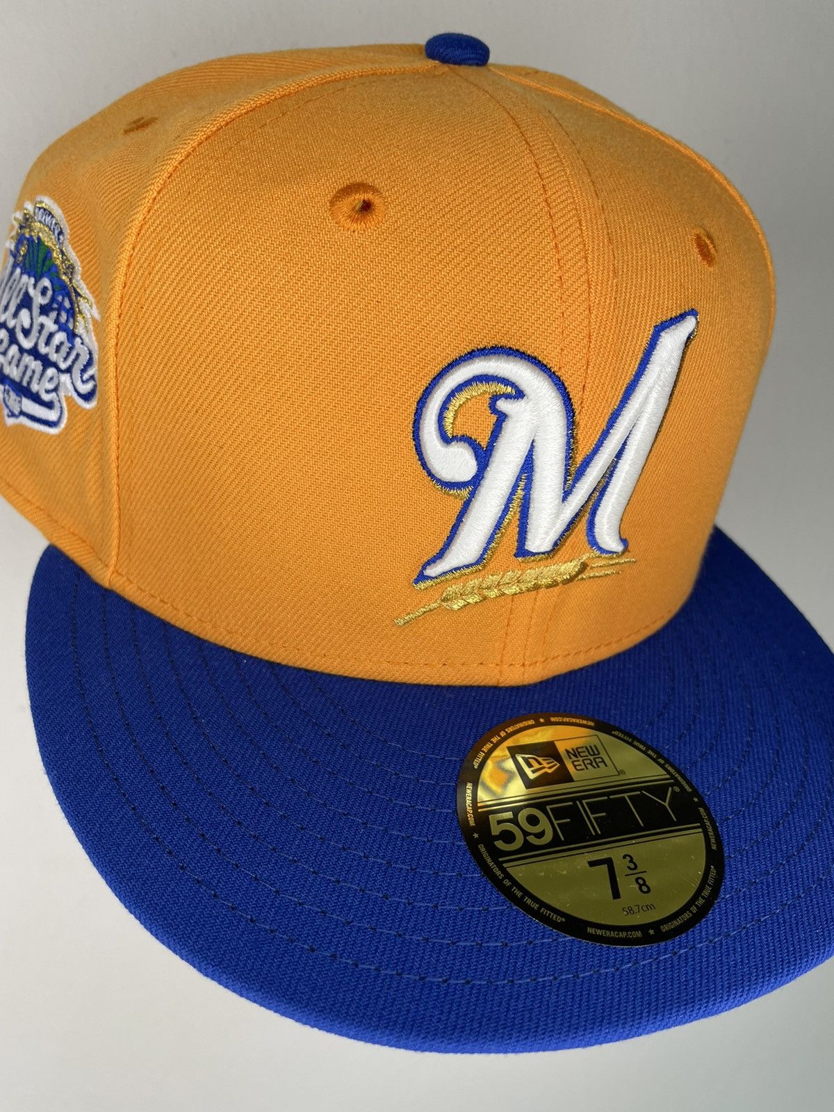 image of Hat Club Milwaukee Brewers Quiet-Storm Pack 7 3/8 Hatclub, Men's