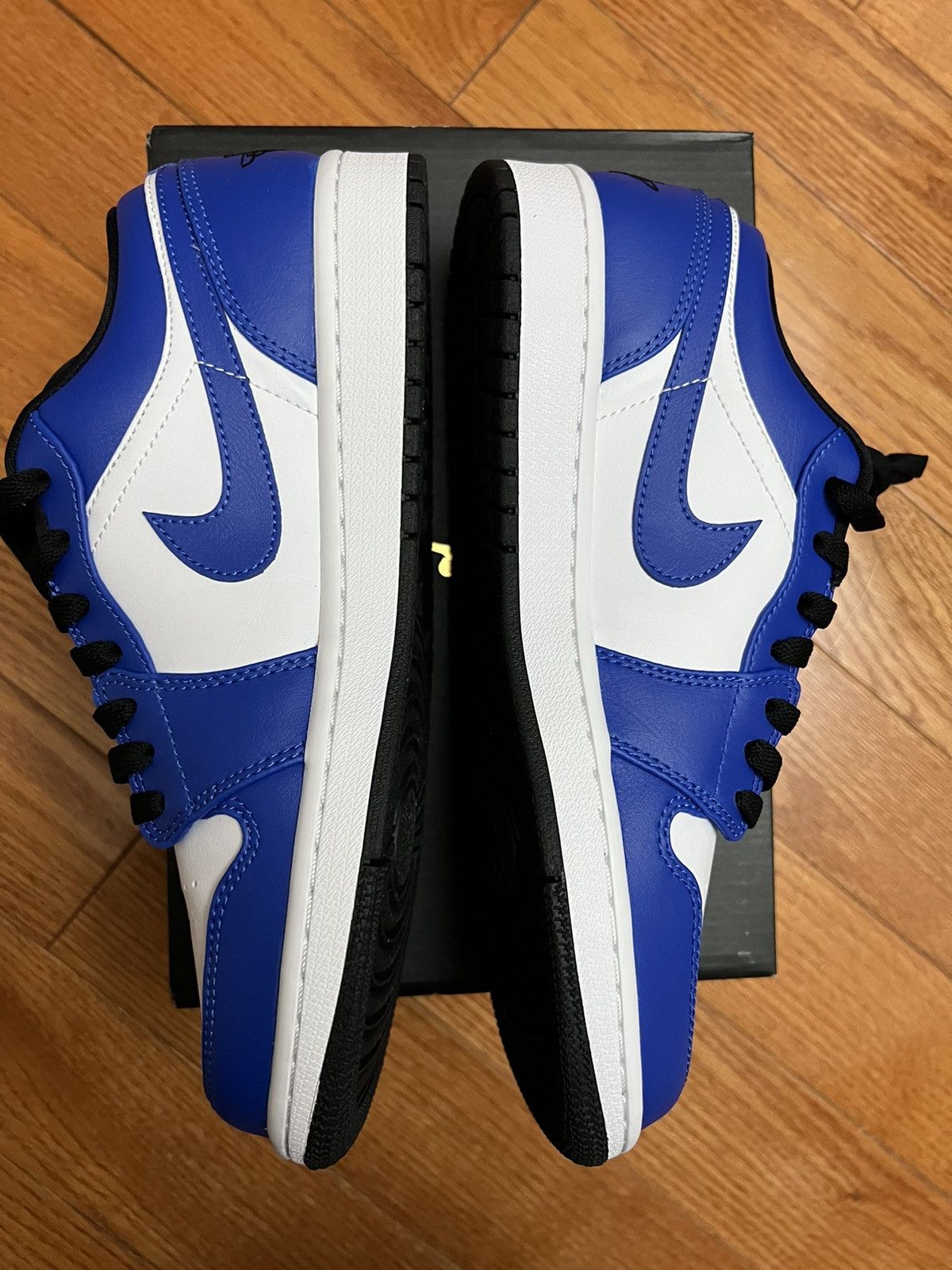 Nike Nike Jordan 1 Low Game Royal Blue 553558-124 Size US 8.5 / EU 41-42 - 3 Thumbnail