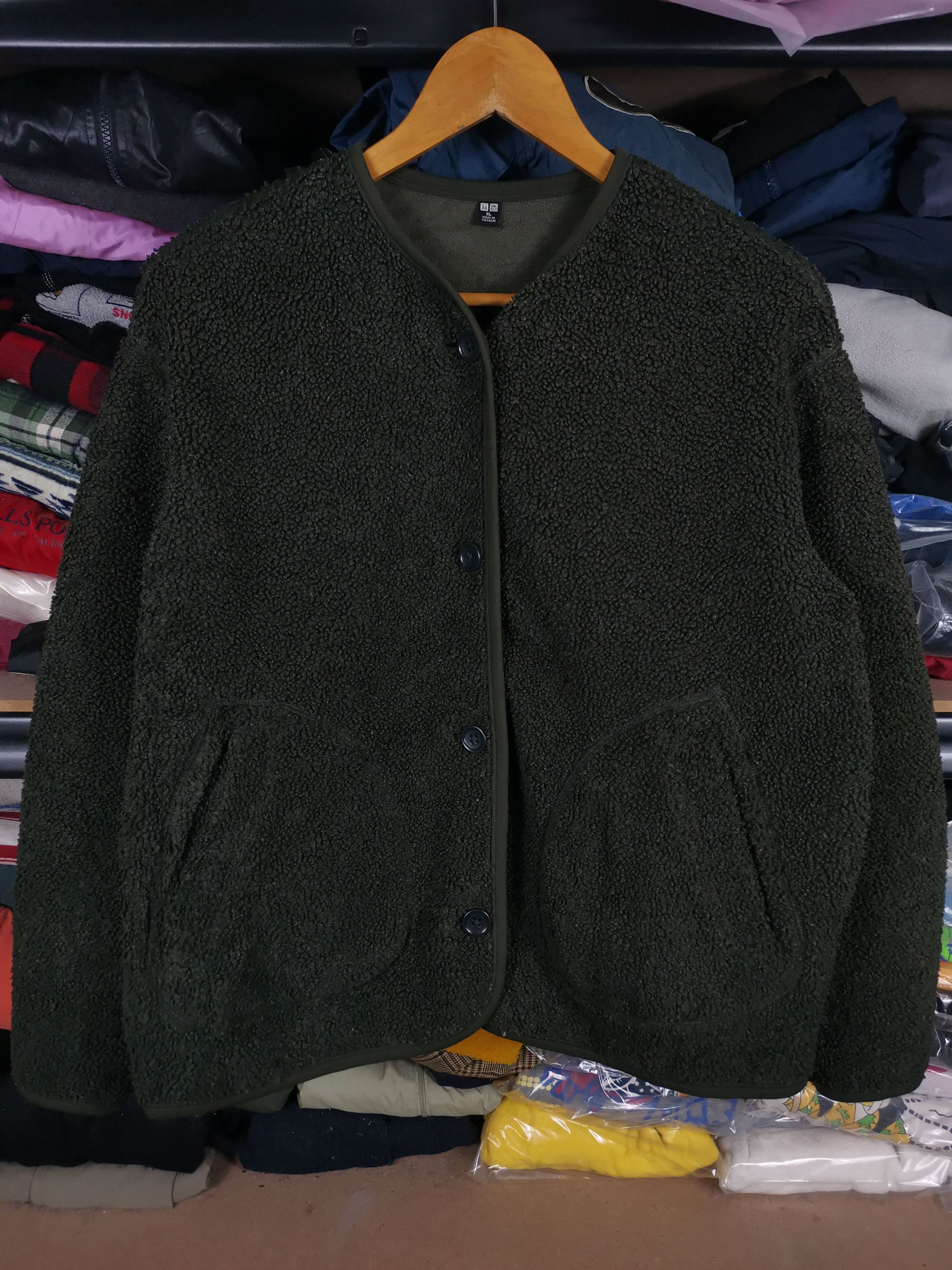 Japanese Brand Japanese Brand Uniqlo Sherpa Button Ups Cardigan Jacket Size US XL / EU 56 / 4 - 1 Thumbnail