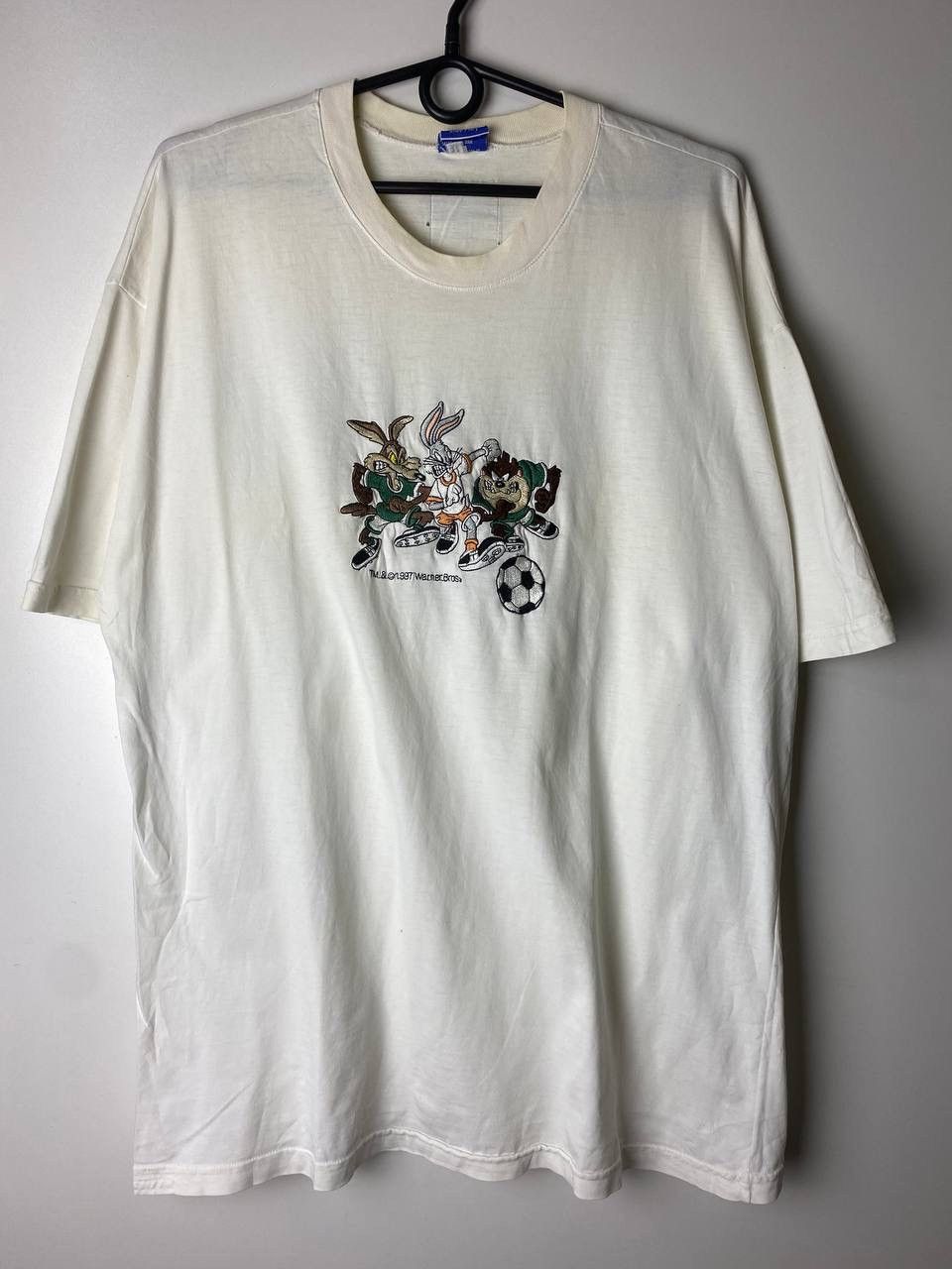 Vintage Warner Bros 1997 vintage t-shirt size L Size US L / EU 52-54 / 3 - 1 Thumbnail