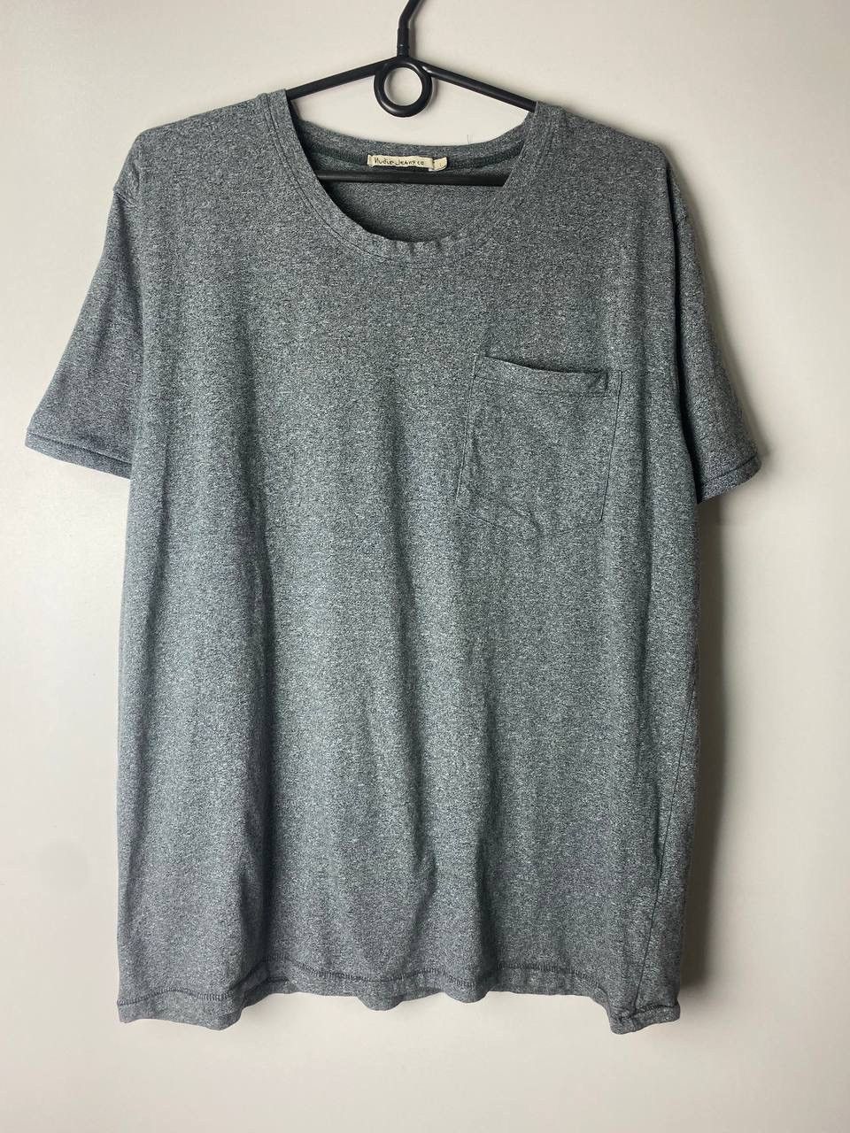 Nudie Jeans Nudie Jeans t-shirt size L Size US L / EU 52-54 / 3 - 1 Thumbnail