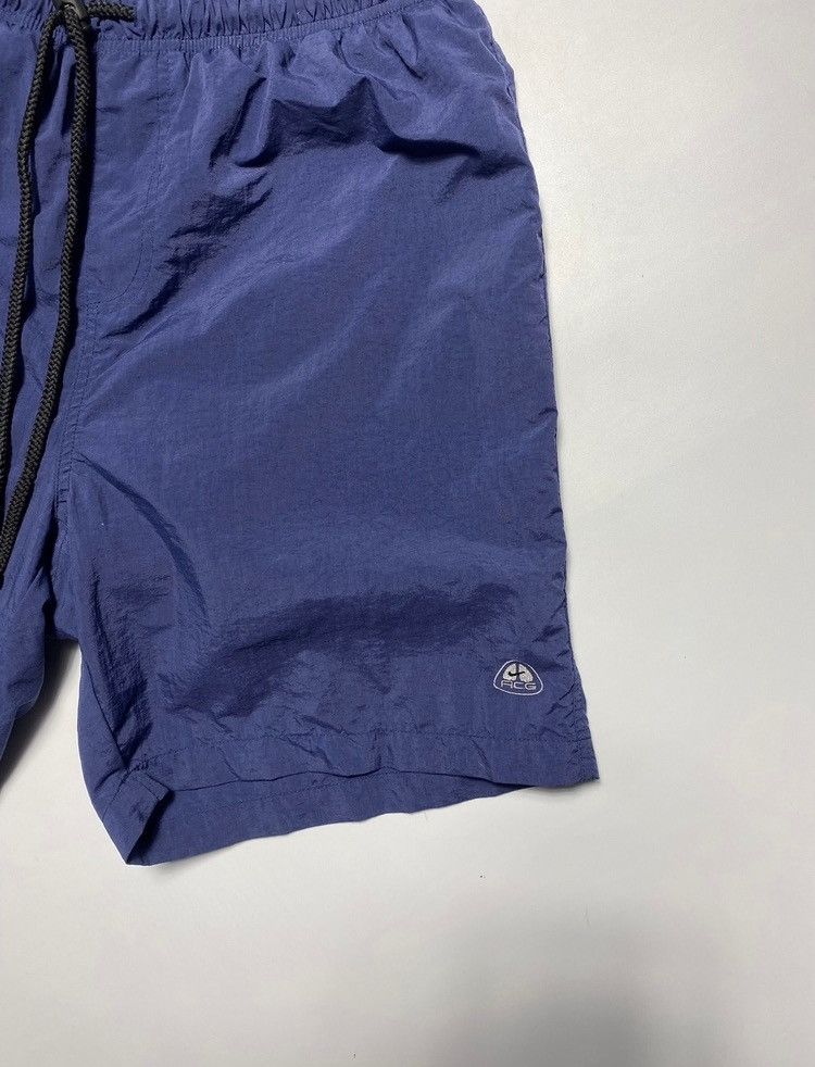 Vintage Vintage 90s Nike ACG nylon drill swoosh shorts size L Size US 34 / EU 50 - 2 Thumbnail