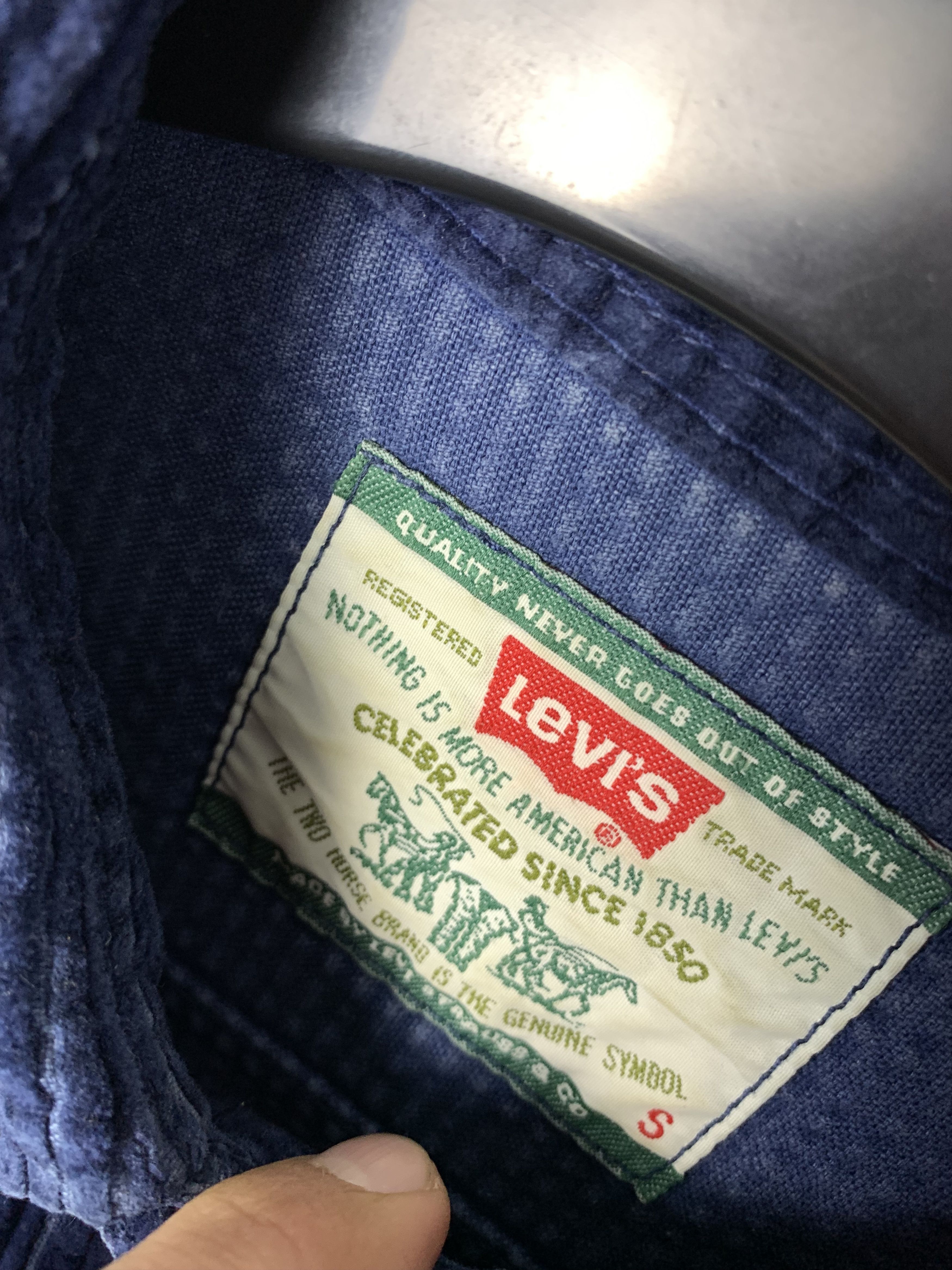 Levi's Levi's 90s Vintage Mens Corduroy Shirt Size US S / EU 44-46 / 1 - 3 Thumbnail