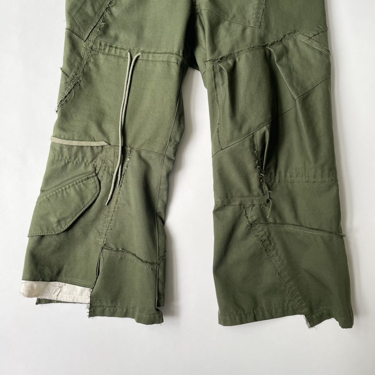 Comme des Garcons A/W 06 Reworked Cargo Trousers Size 32" / US 10 / IT 46 - 11 Thumbnail