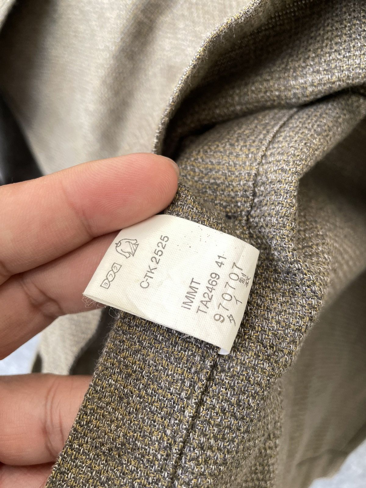 Issey Miyake VINTAGE ISSEY MIYAKE AVANT GARDE JACKET Size US S / EU 44-46 / 1 - 7 Thumbnail