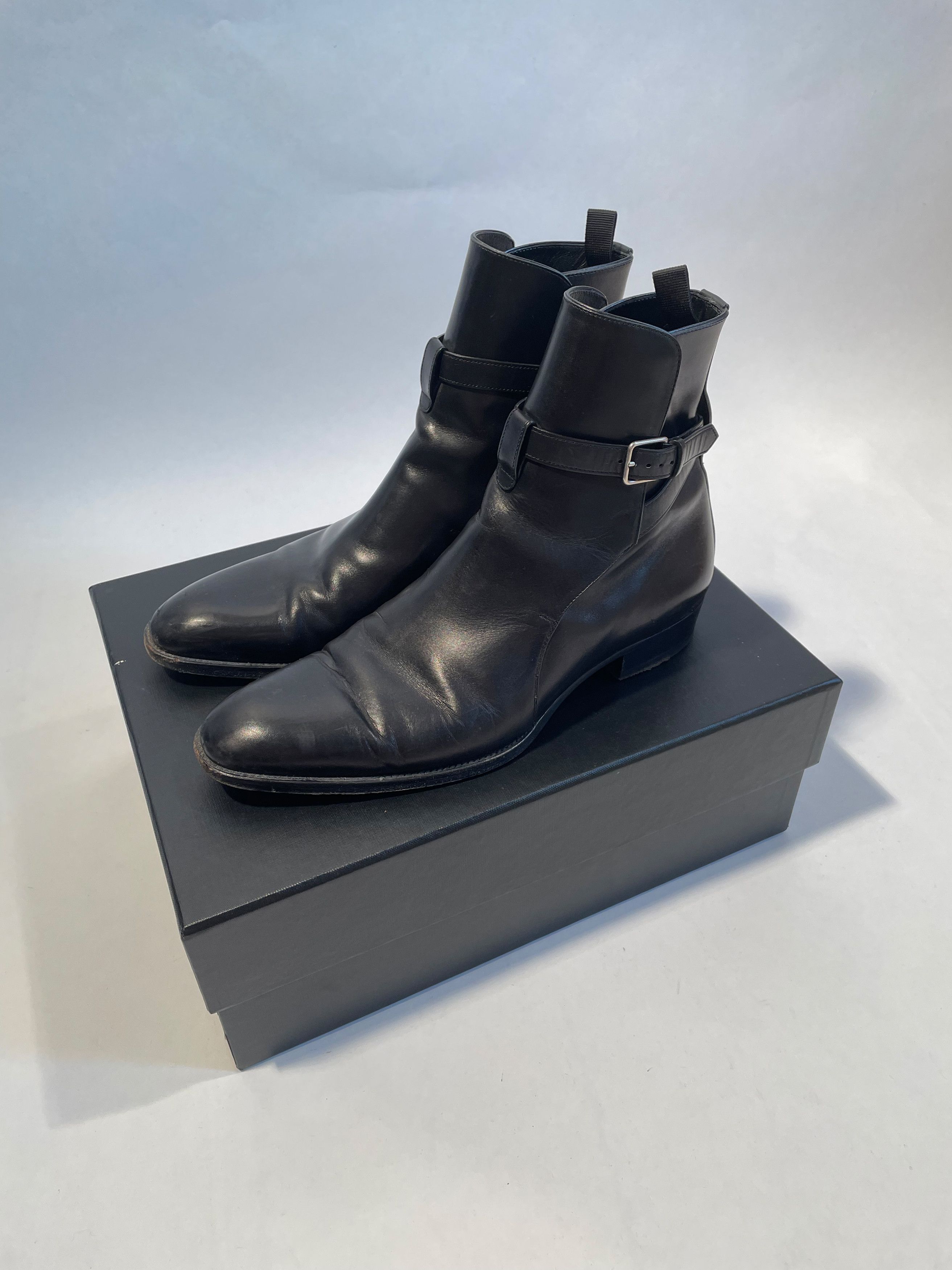 Saint Laurent men\'s jodhpur boots Saint Laurent - Jodhpur patent leather ankle boots Saint Laurent main image 3