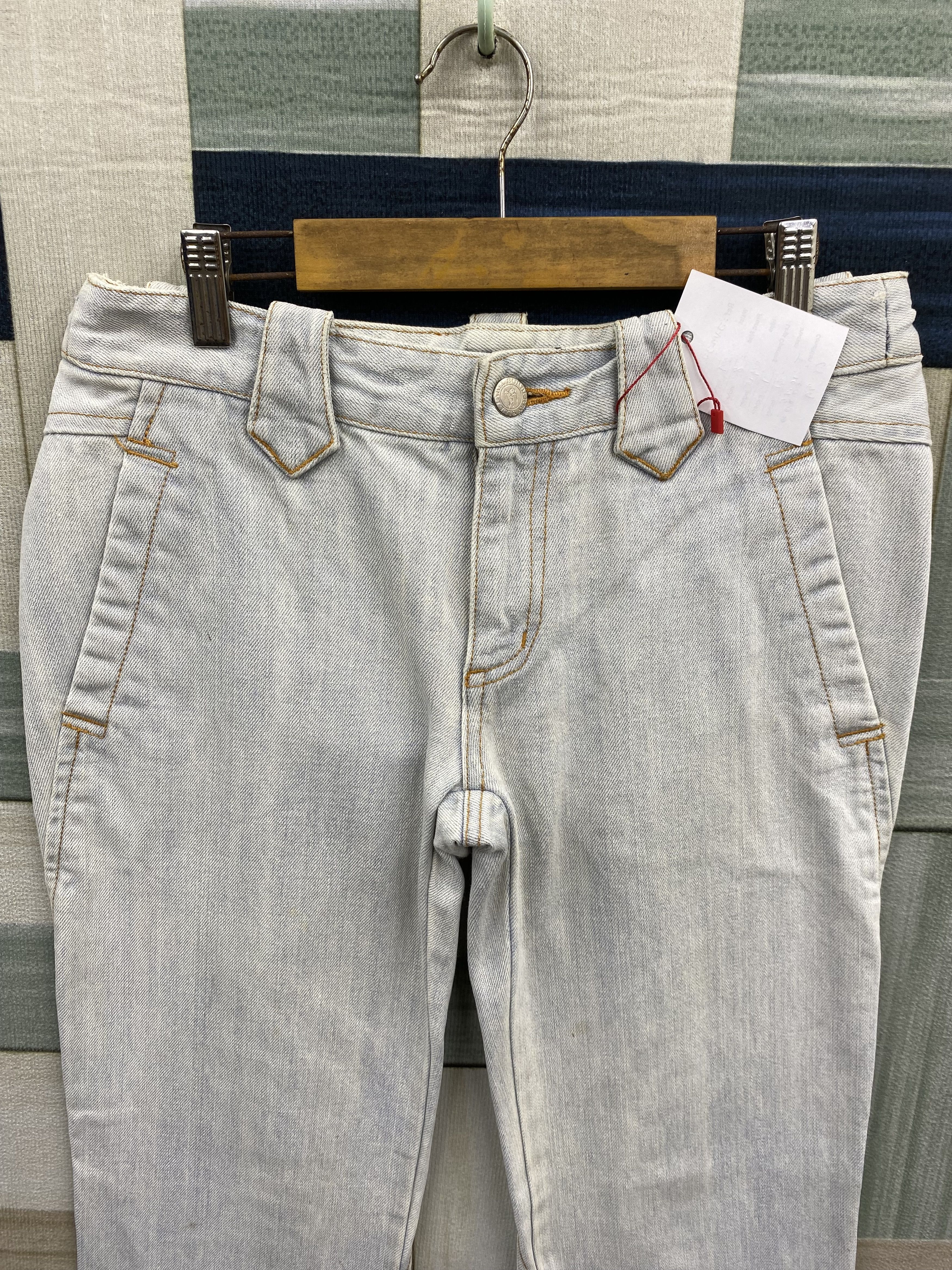 Burberry Burberry Light Wash Flare Jean Size 29" - 3 Thumbnail