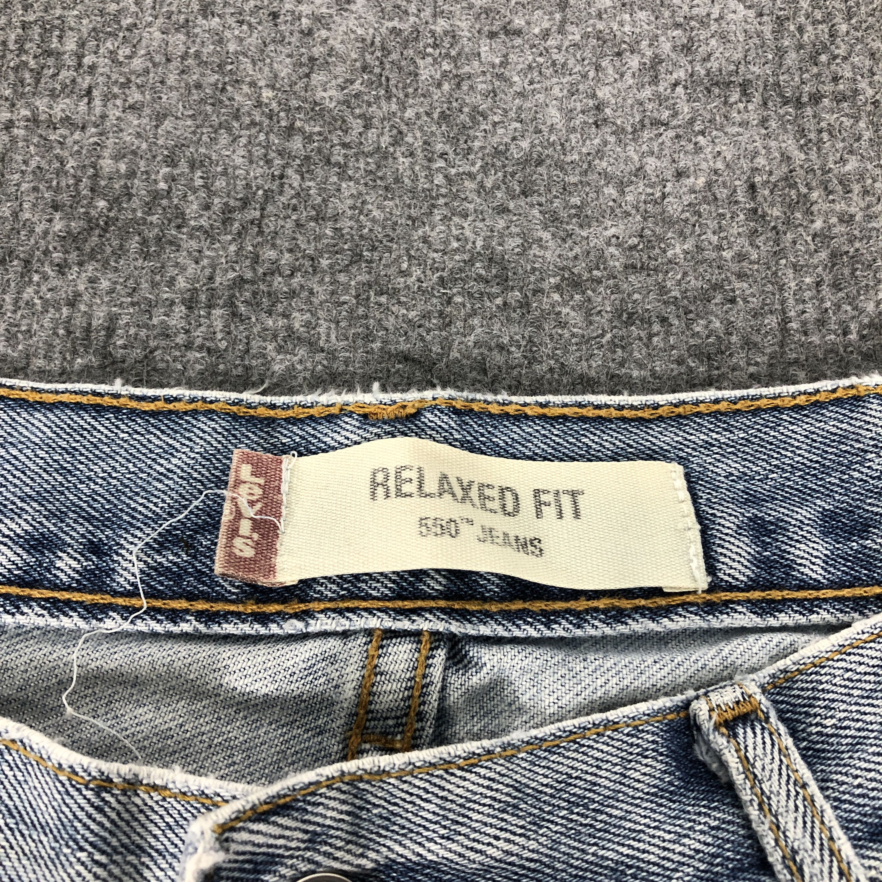 Levi's Vintage Y2k Levi's 550 Relaxed Fit Distress Denim Jean Size US 36 / EU 52 - 20 Thumbnail