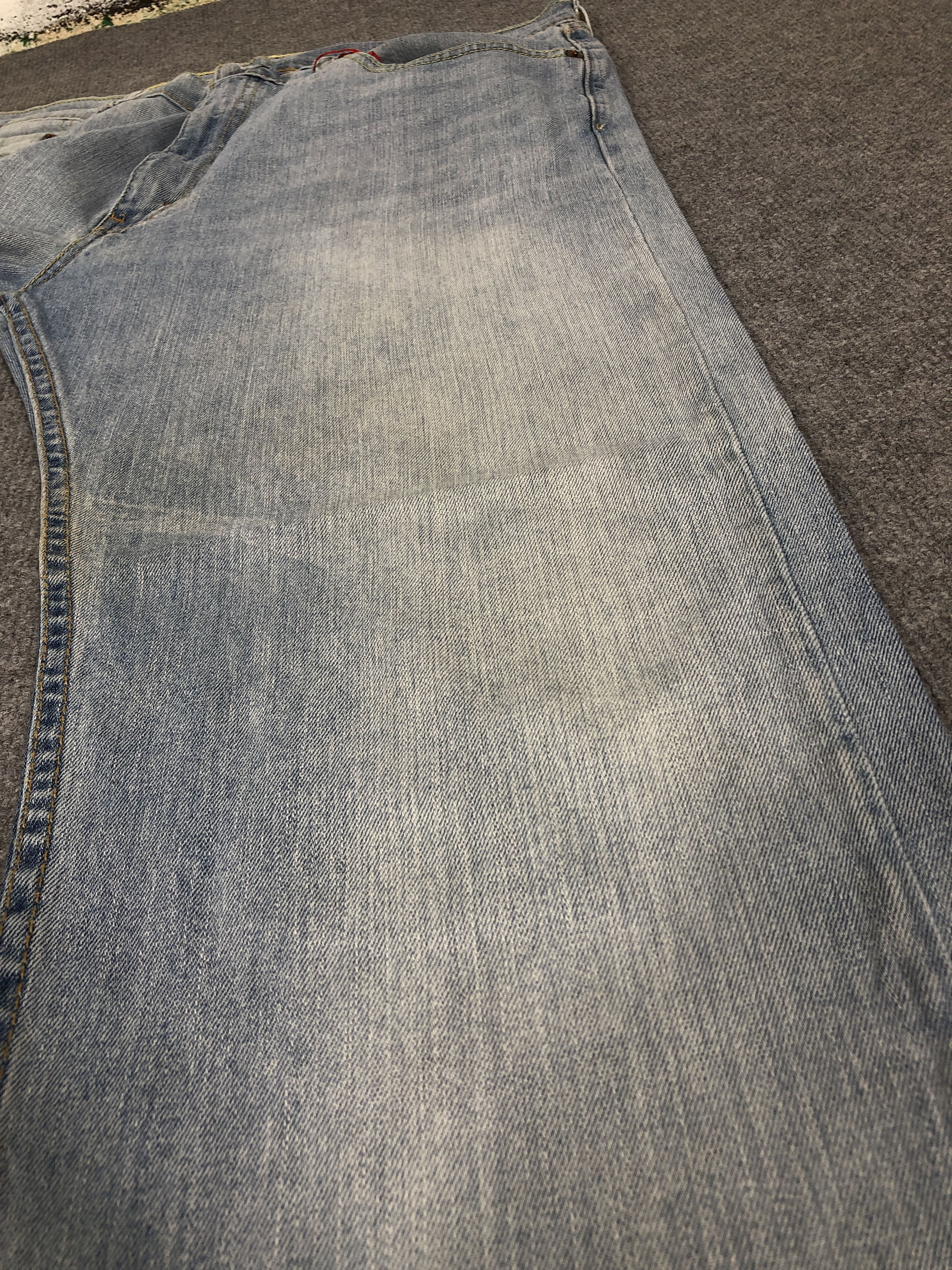 Levi's Vintage Y2k Levi's 505 Faded Blue Denim Jean Size US 37 - 9 Thumbnail