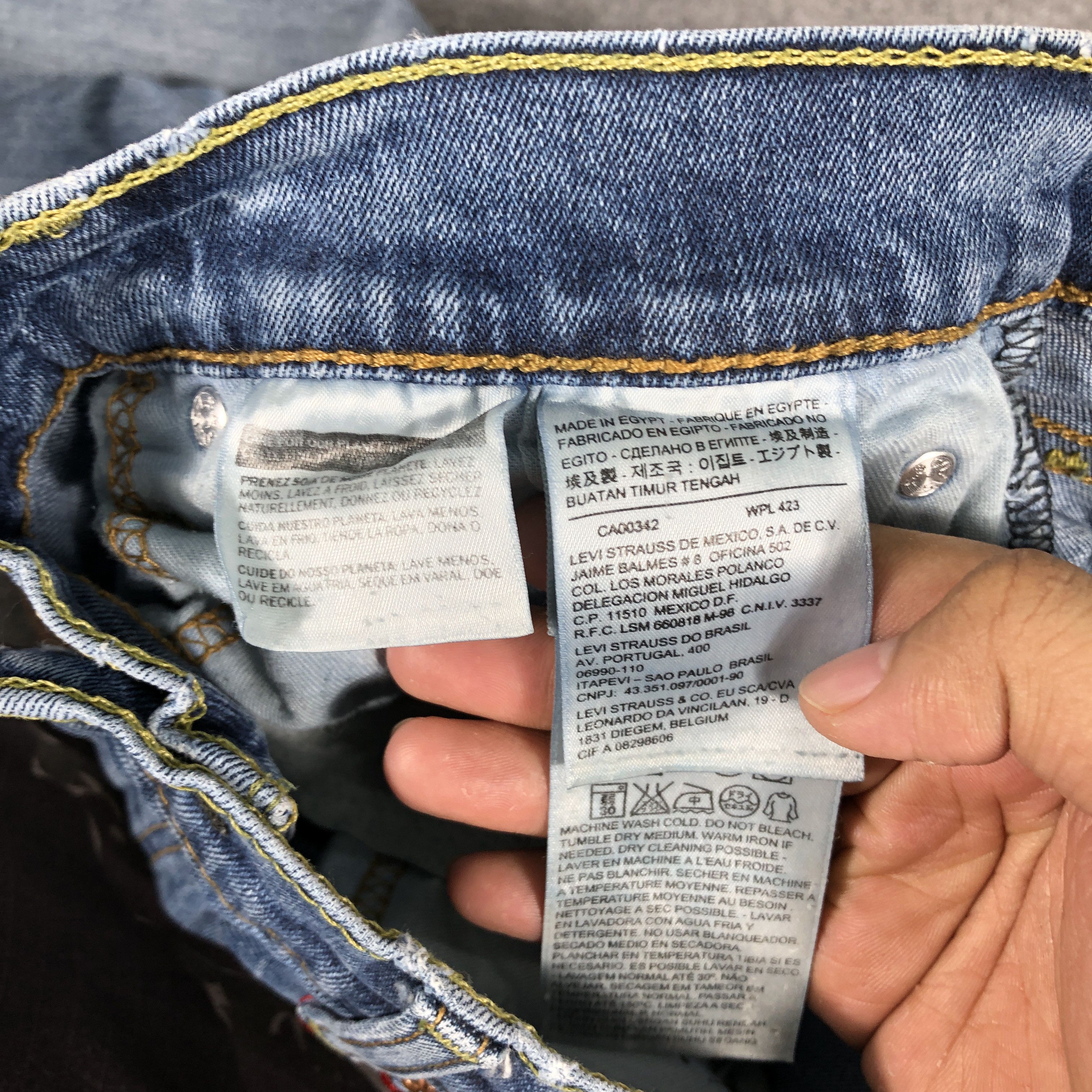 Levi's Vintage Y2k Levi's 527 Dirty Blue Denim Jean Size US 33 - 18 Thumbnail