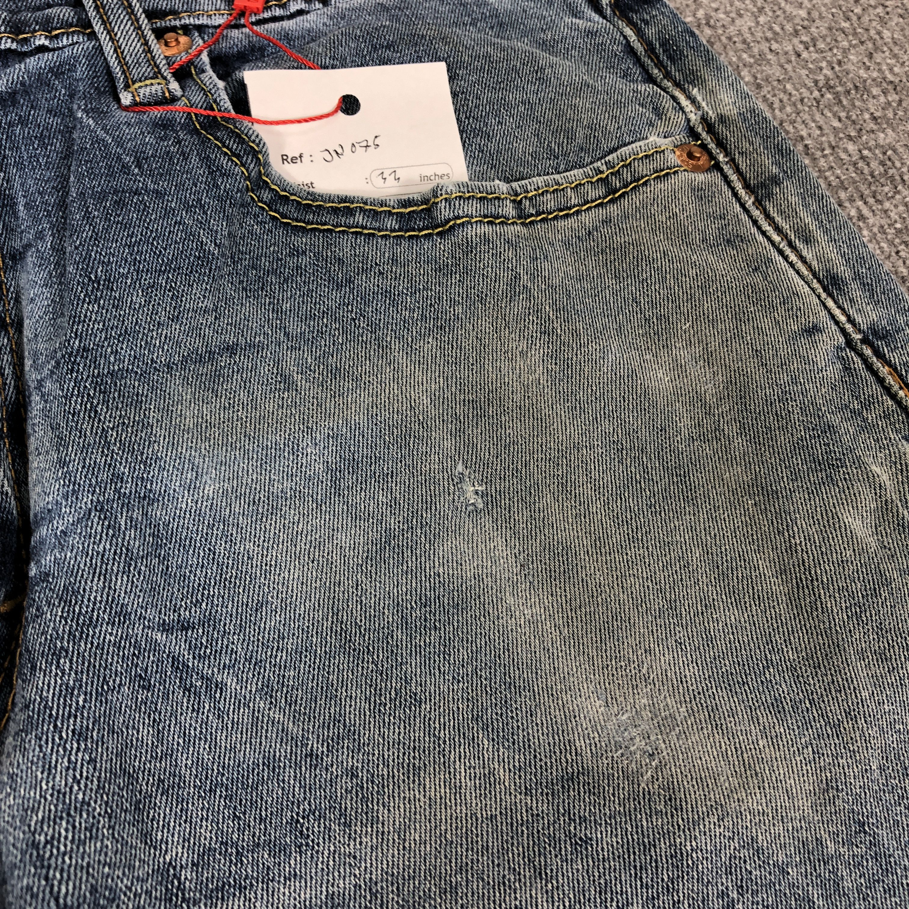 Levi's Vintage Y2k Levi's 527 Dirty Blue Denim Jean Size US 33 - 14 Thumbnail