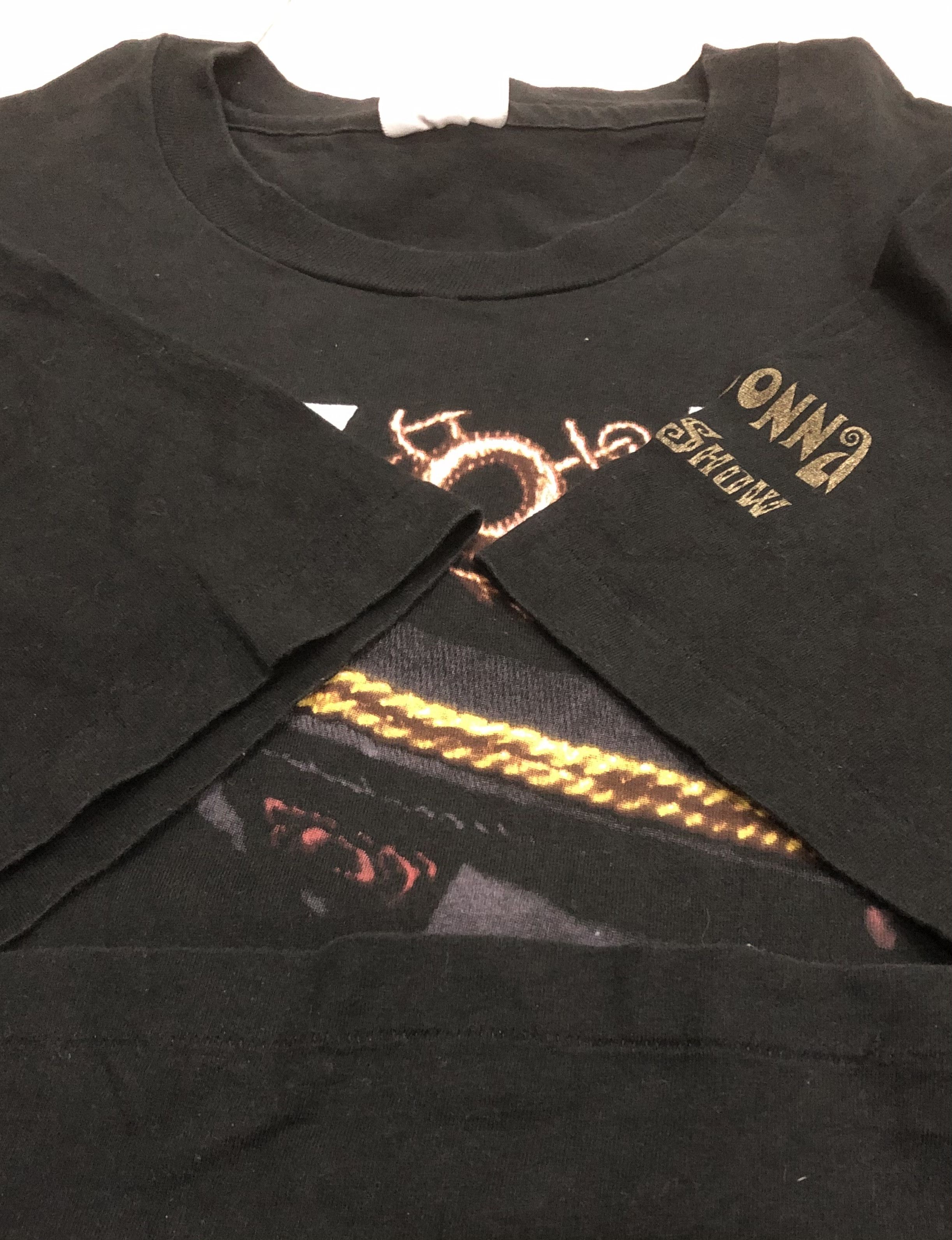 Vintage Vintage Rare Madonna The Girlie Show Tshirt Size US XL / EU 56 / 4 - 4 Thumbnail