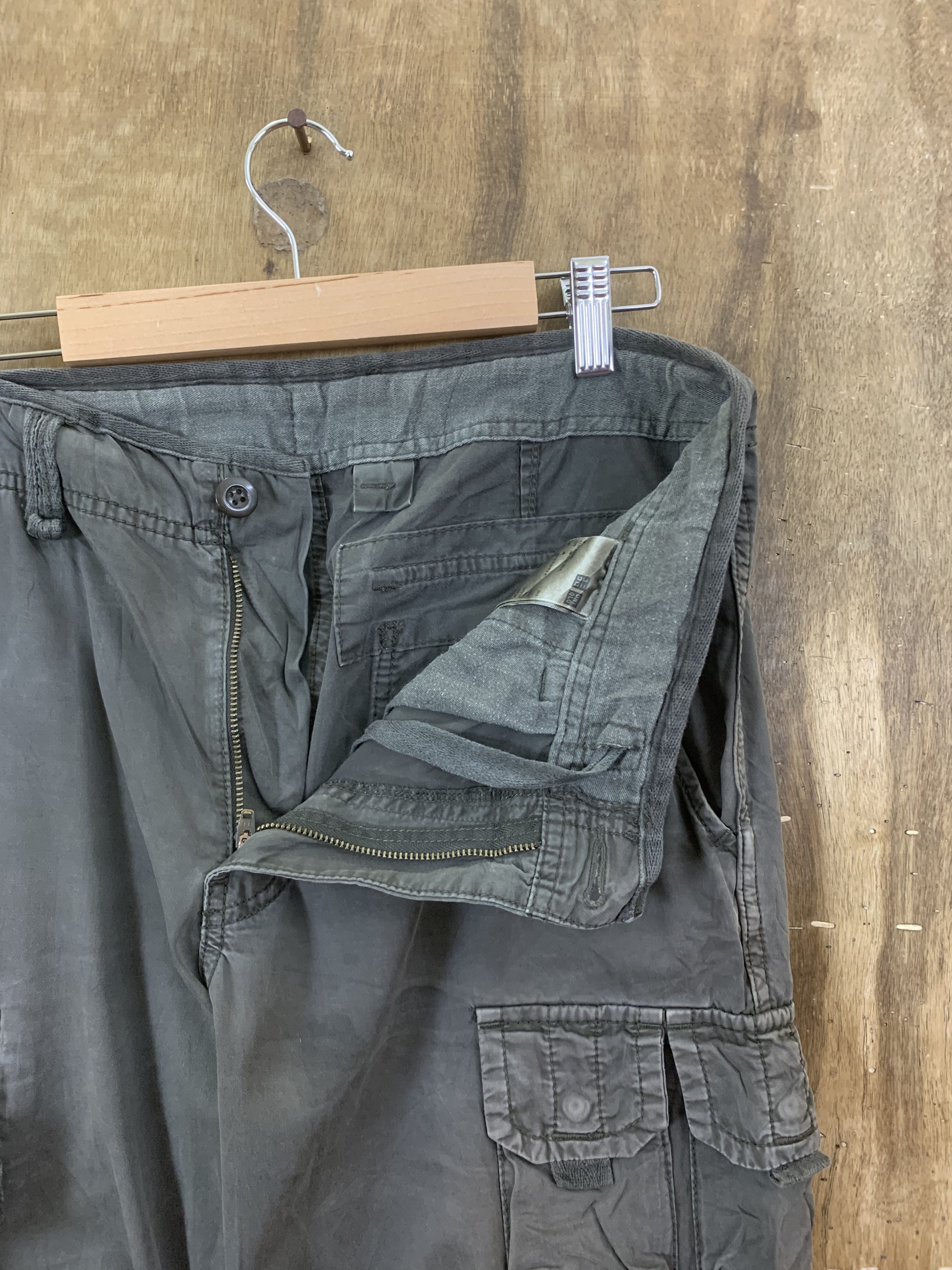 Japanese Brand Cargo Pants Japanese Branded Multipocket Grey Rare Pocket Size US 31 - 10 Thumbnail