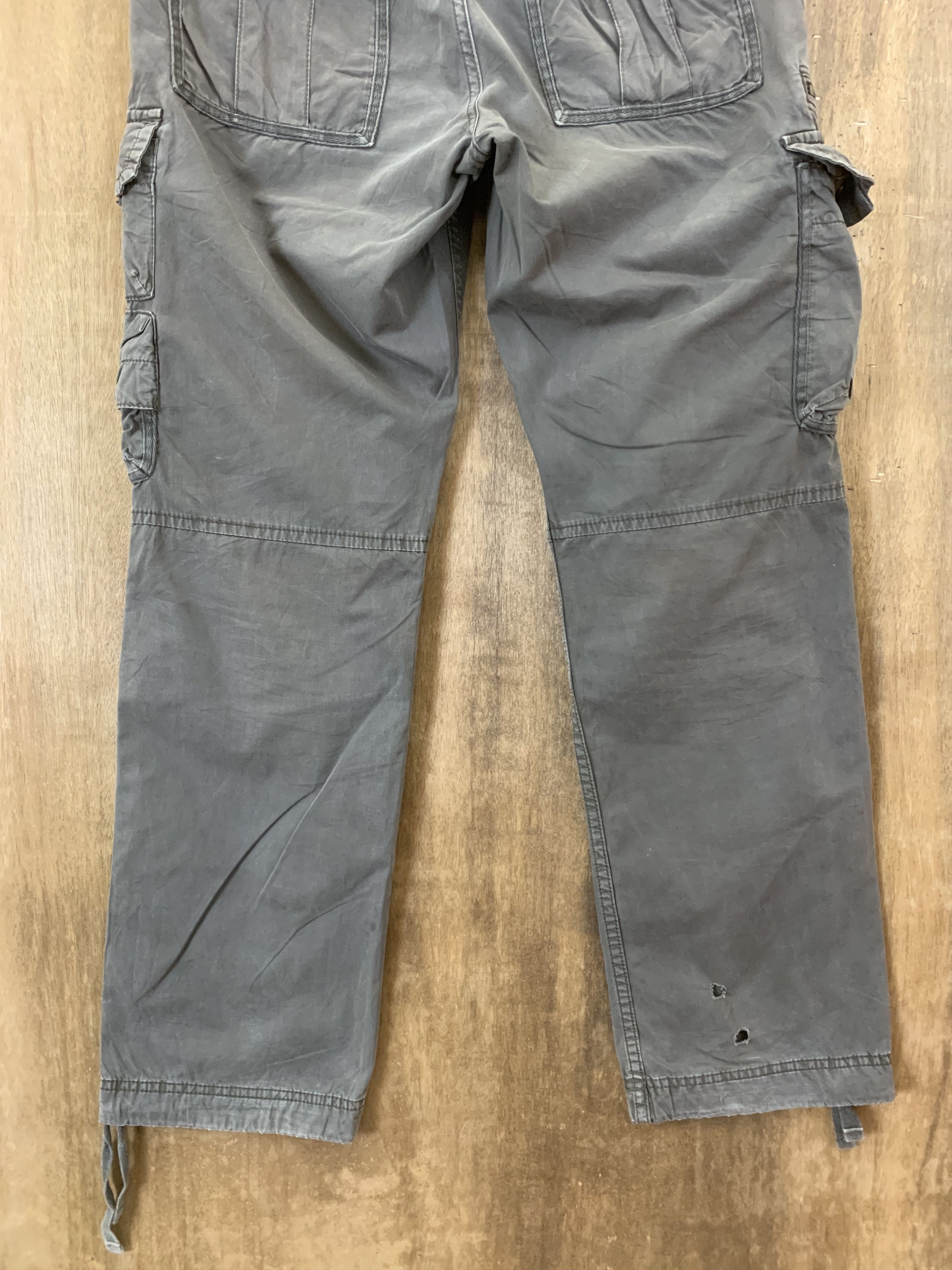 Japanese Brand Cargo Pants Japanese Branded Multipocket Grey Rare Pocket Size US 31 - 15 Thumbnail