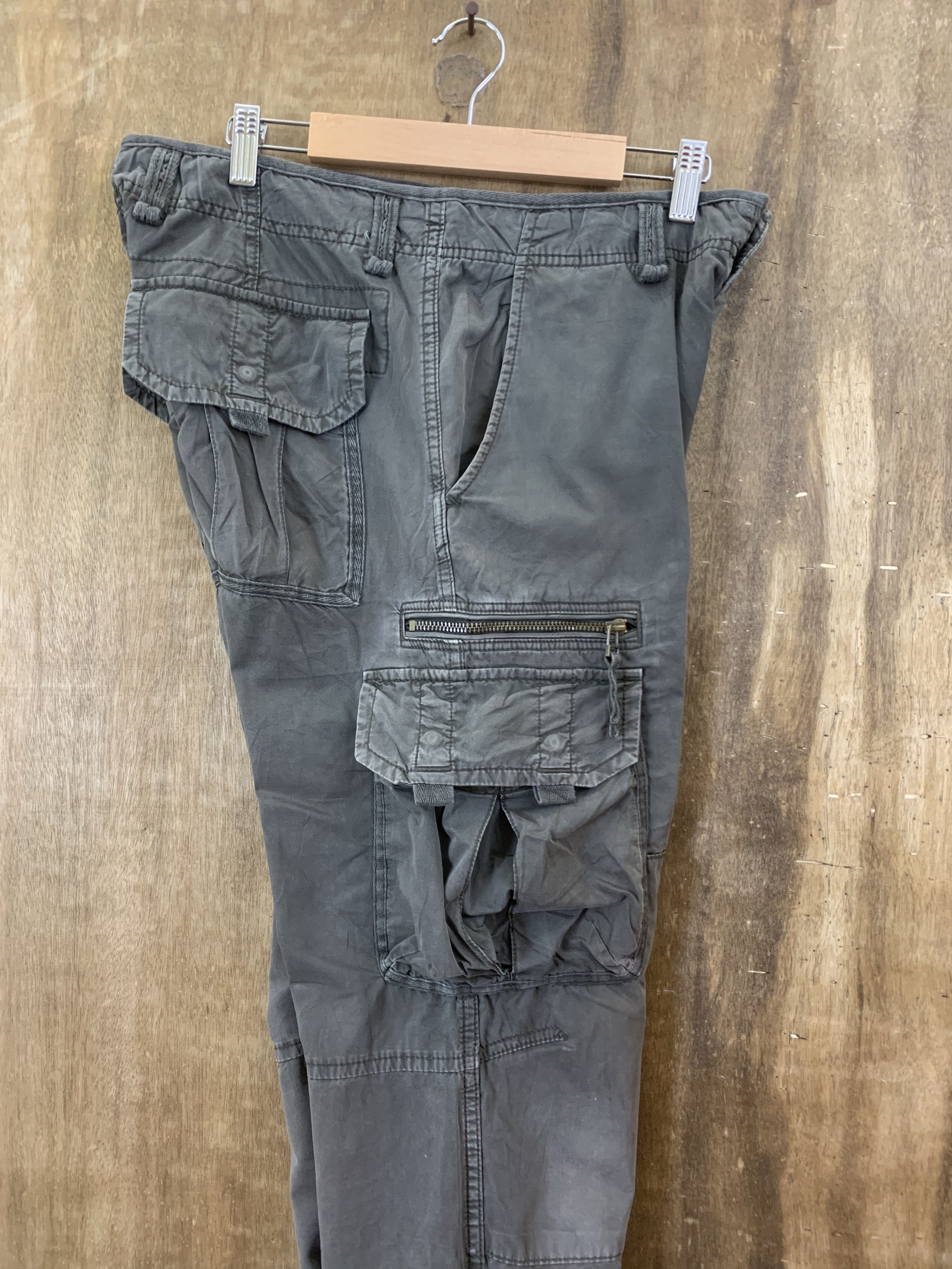 Japanese Brand Cargo Pants Japanese Branded Multipocket Grey Rare Pocket Size US 31 - 14 Thumbnail