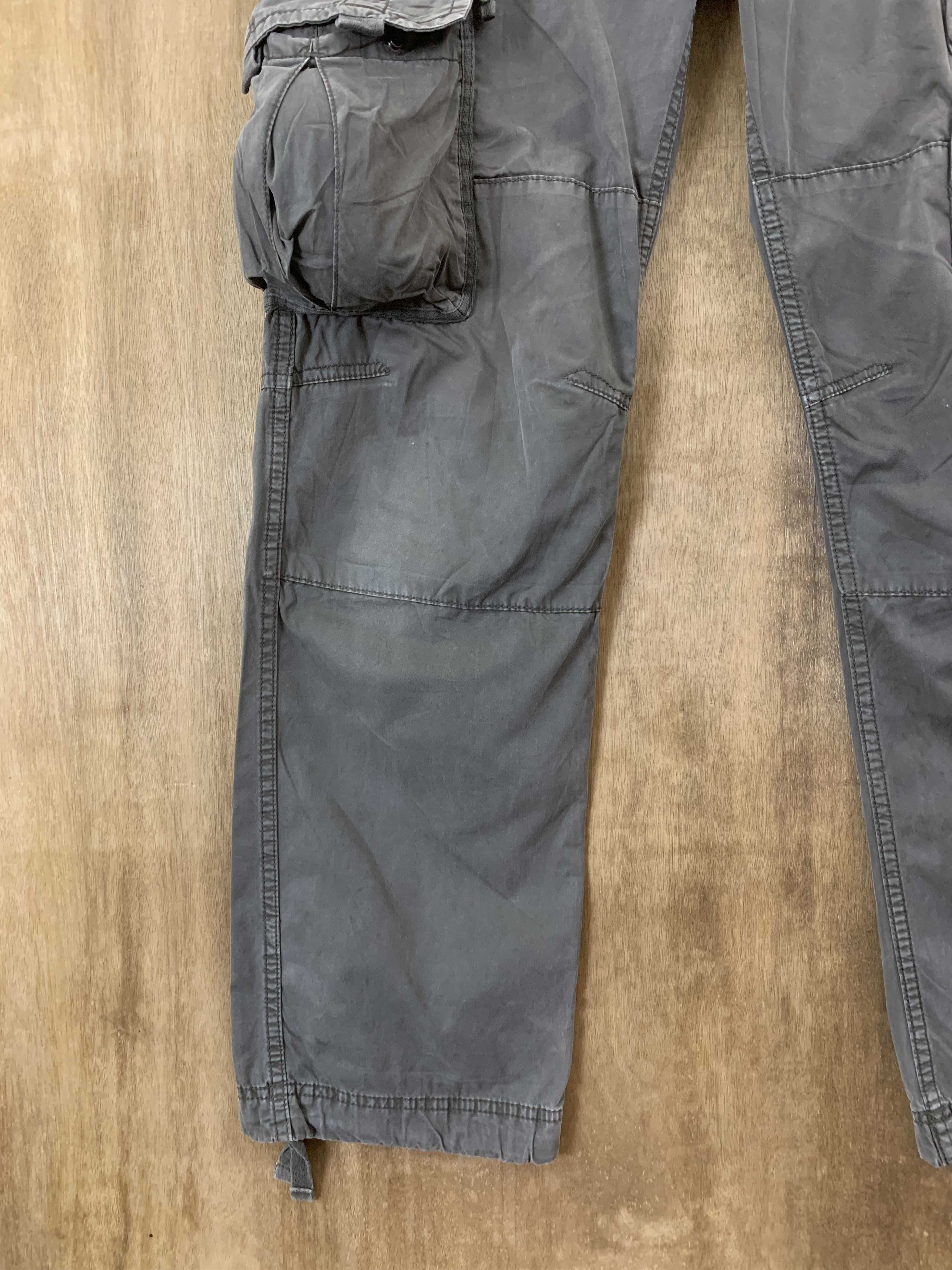 Japanese Brand Cargo Pants Japanese Branded Multipocket Grey Rare Pocket Size US 31 - 6 Thumbnail