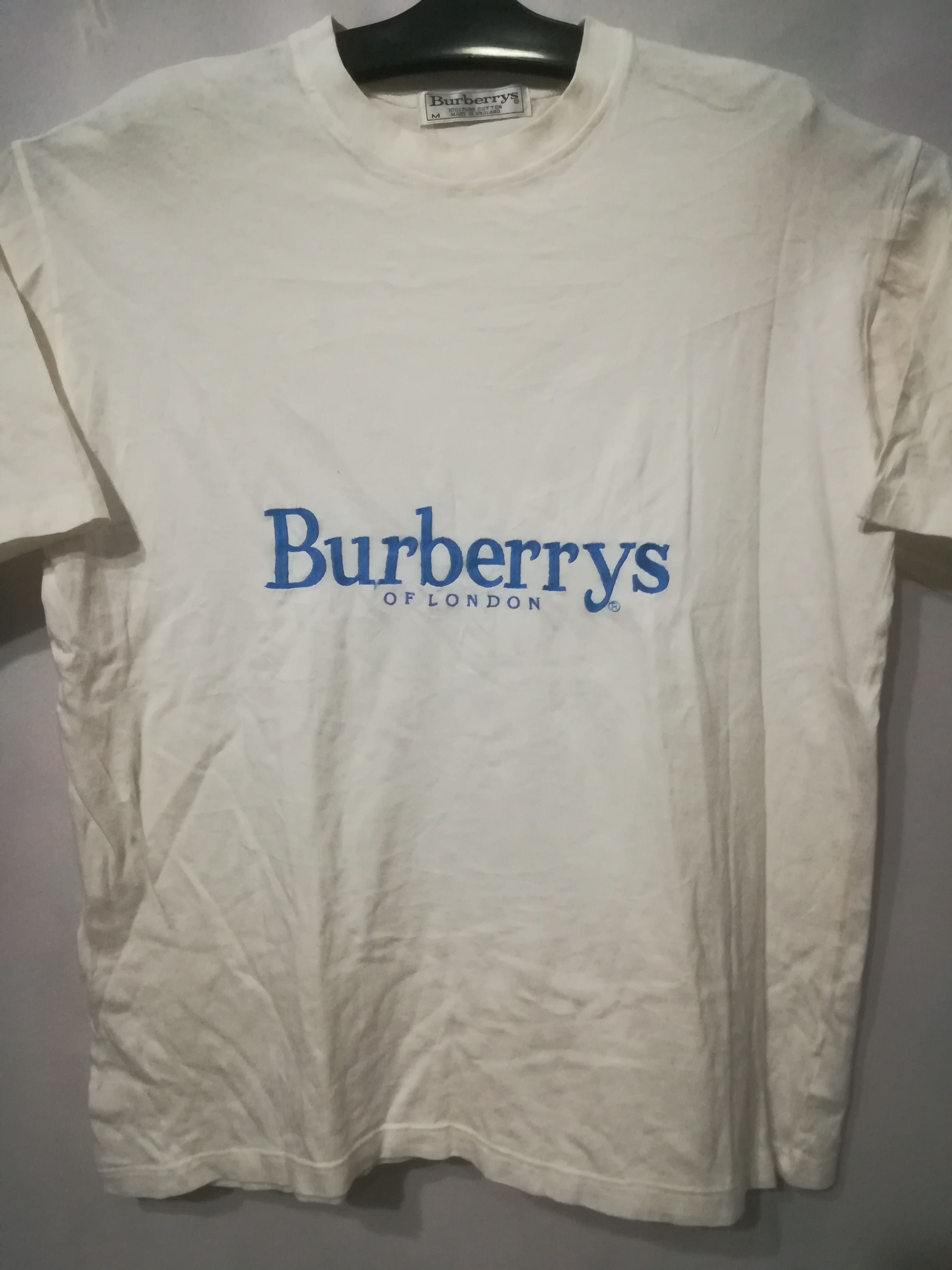 Burberry Vintage Burberrys Of London Spellout Tshirt Size US M / EU 48-50 / 2 - 1 Thumbnail