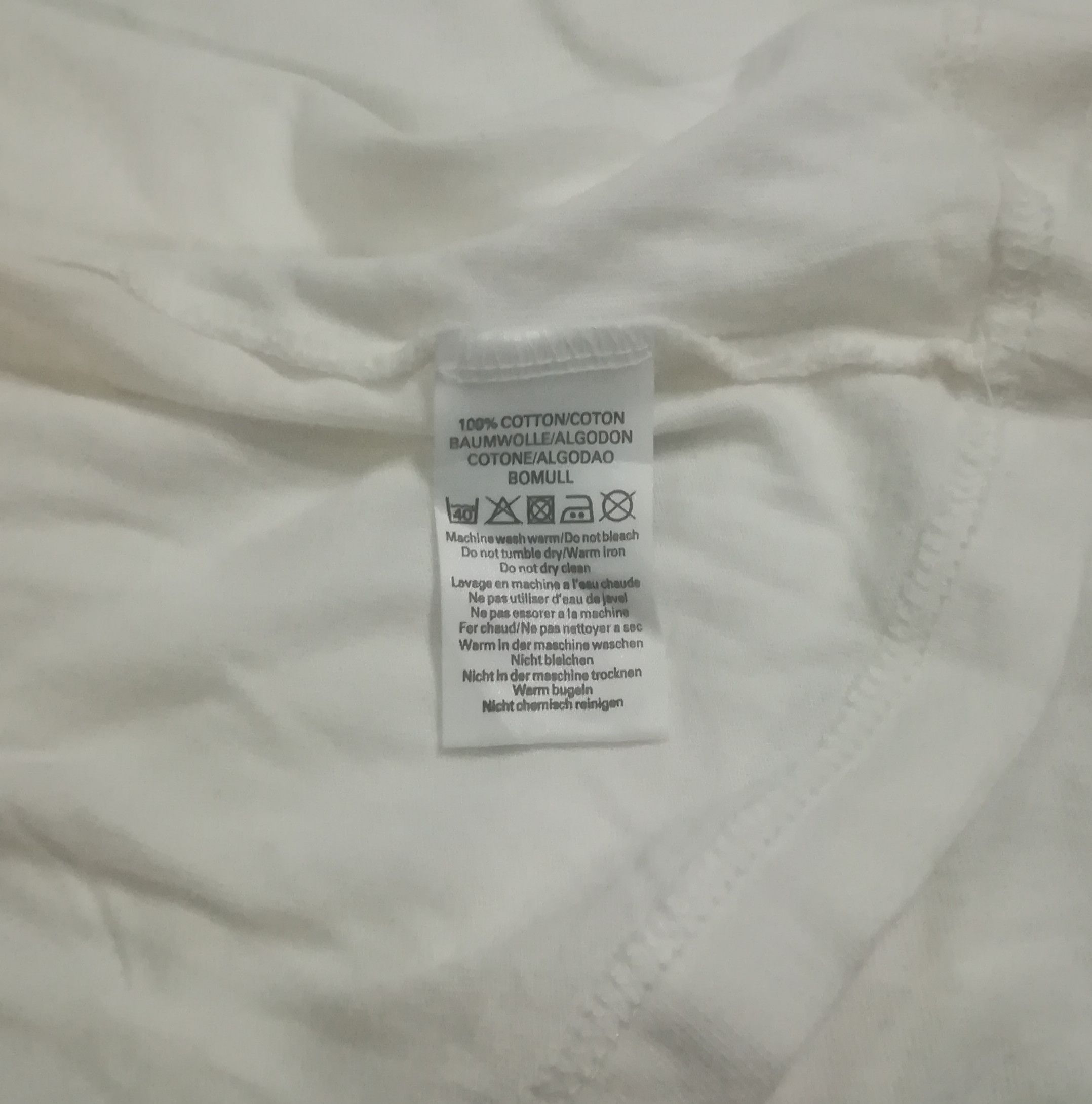 Burberry Vintage Burberrys Of London Spellout Tshirt Size US M / EU 48-50 / 2 - 7 Thumbnail