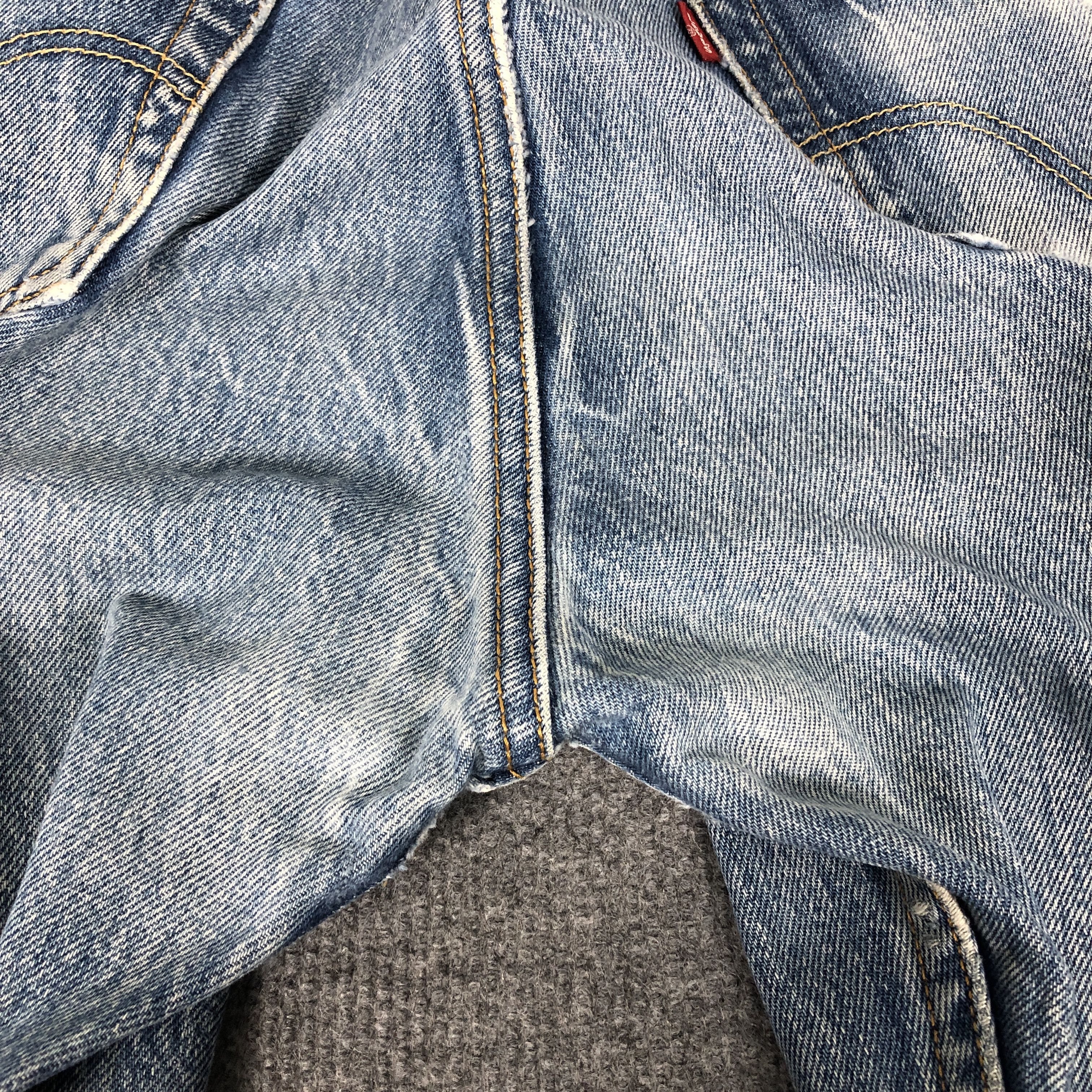Levi's Vintage Y2k Levi's 501 Distress Faded Blue Denim Jean Size US 34 / EU 50 - 11 Thumbnail