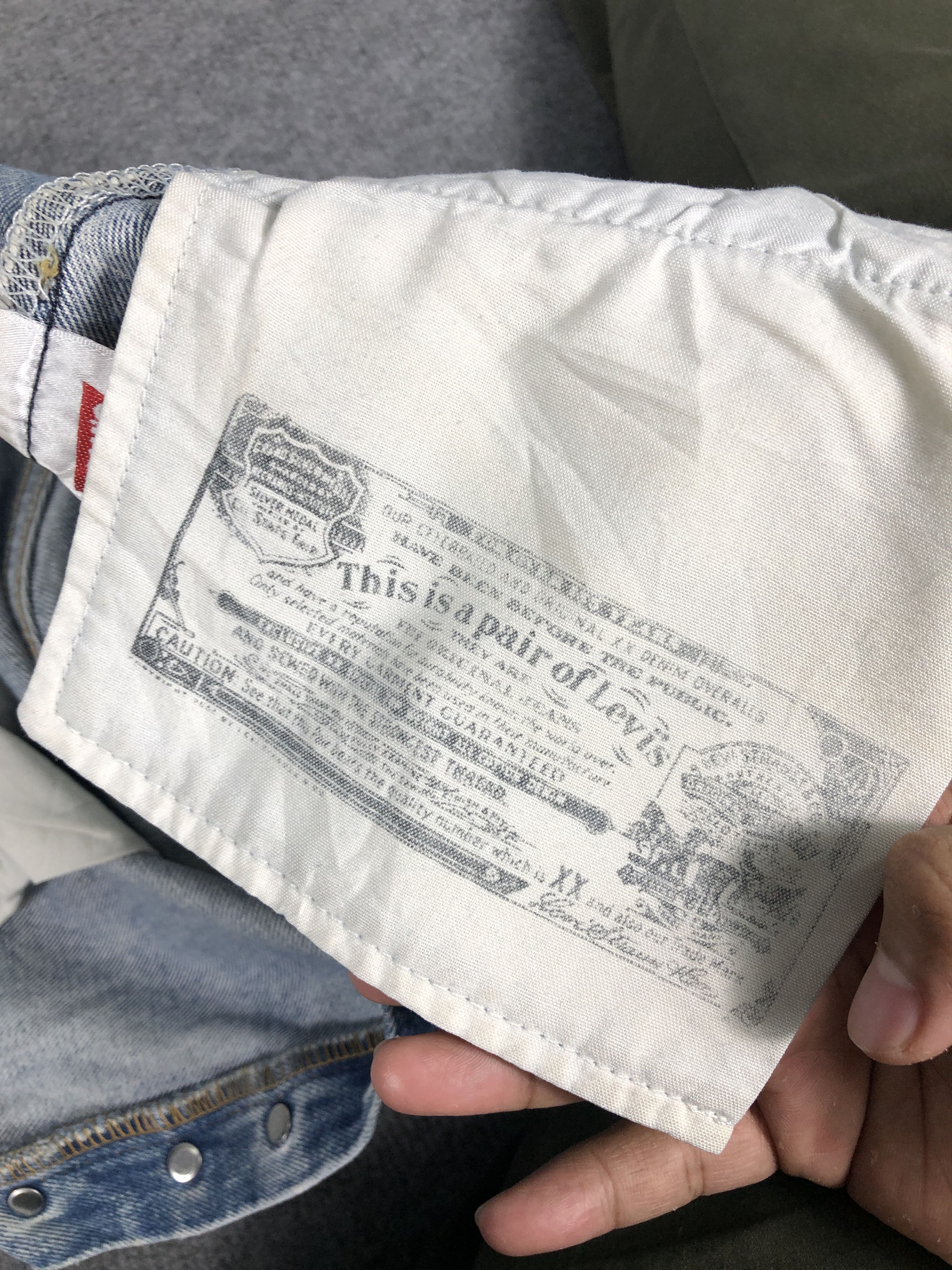 Levi's Vintage Y2k Levi's 501 Distress Faded Blue Denim Jean Size US 34 / EU 50 - 20 Thumbnail