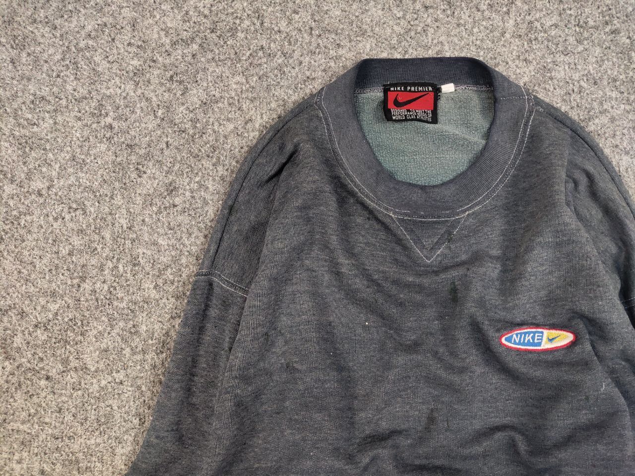 Nike Vintage 90's Nike Premier Distressed Paint Sweatshirt Size US L / EU 52-54 / 3 - 12 Thumbnail