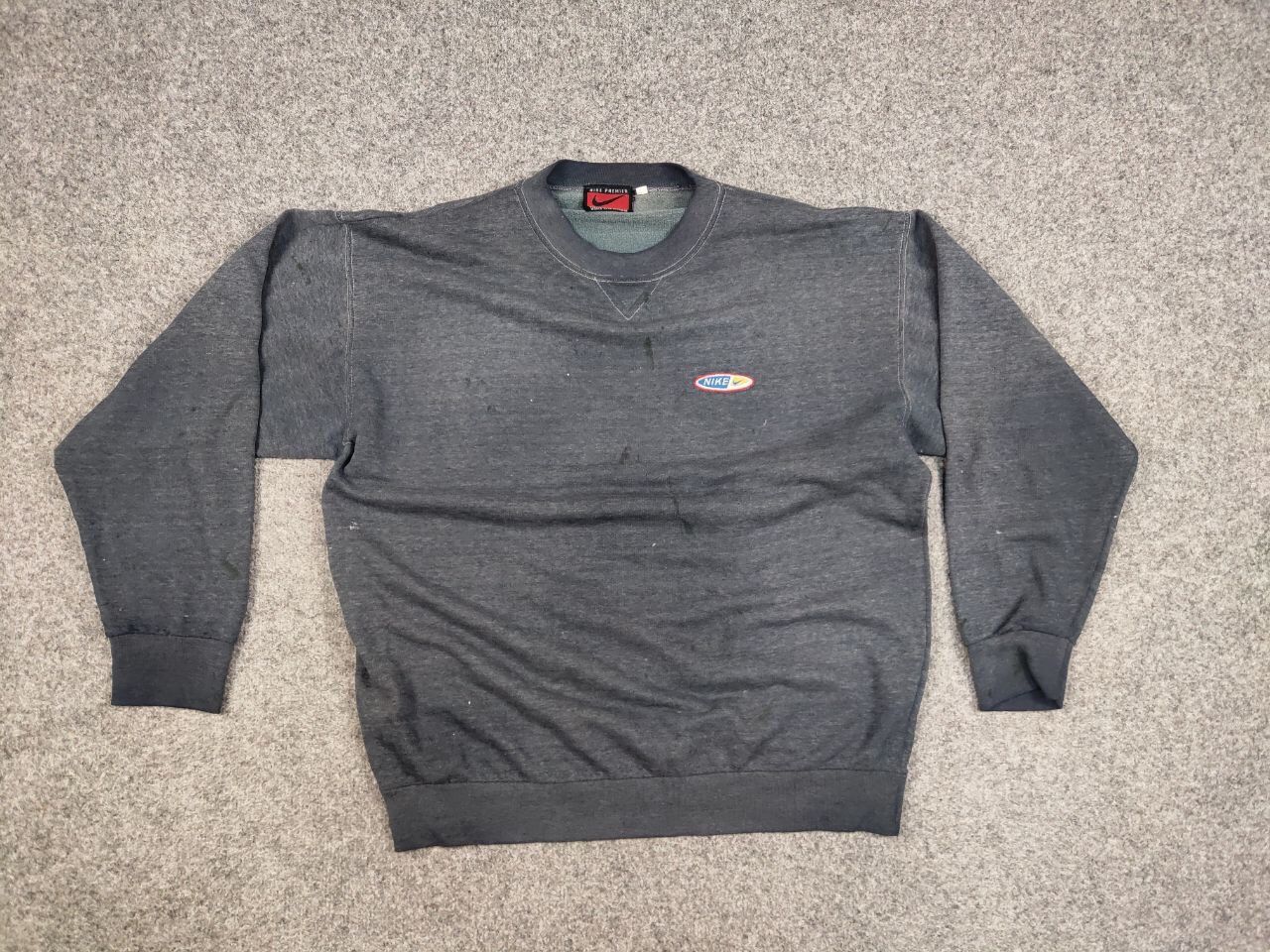 Nike Vintage 90's Nike Premier Distressed Paint Sweatshirt Size US L / EU 52-54 / 3 - 15 Thumbnail