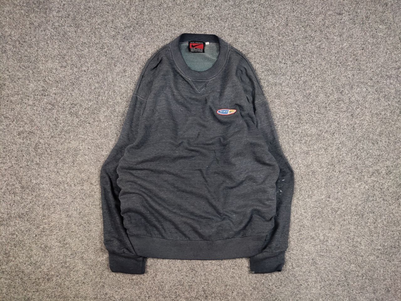 Nike Vintage 90's Nike Premier Distressed Paint Sweatshirt Size US L / EU 52-54 / 3 - 1 Thumbnail