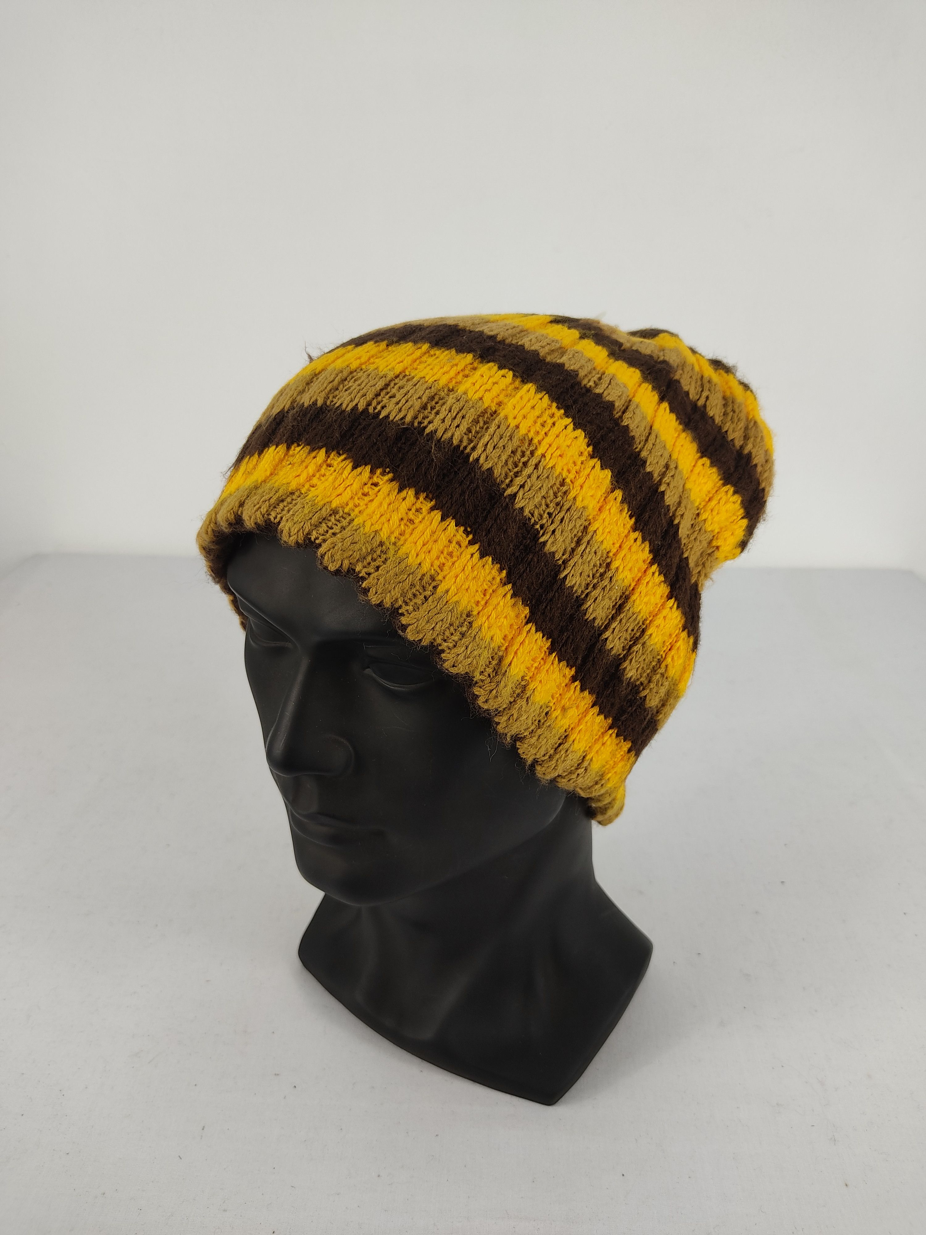 Goorin Bros. × Vintage Vintage Goorin Bros Stripe Beanie / Snow Hat / Snow Cap Size ONE SIZE - 1 Thumbnail