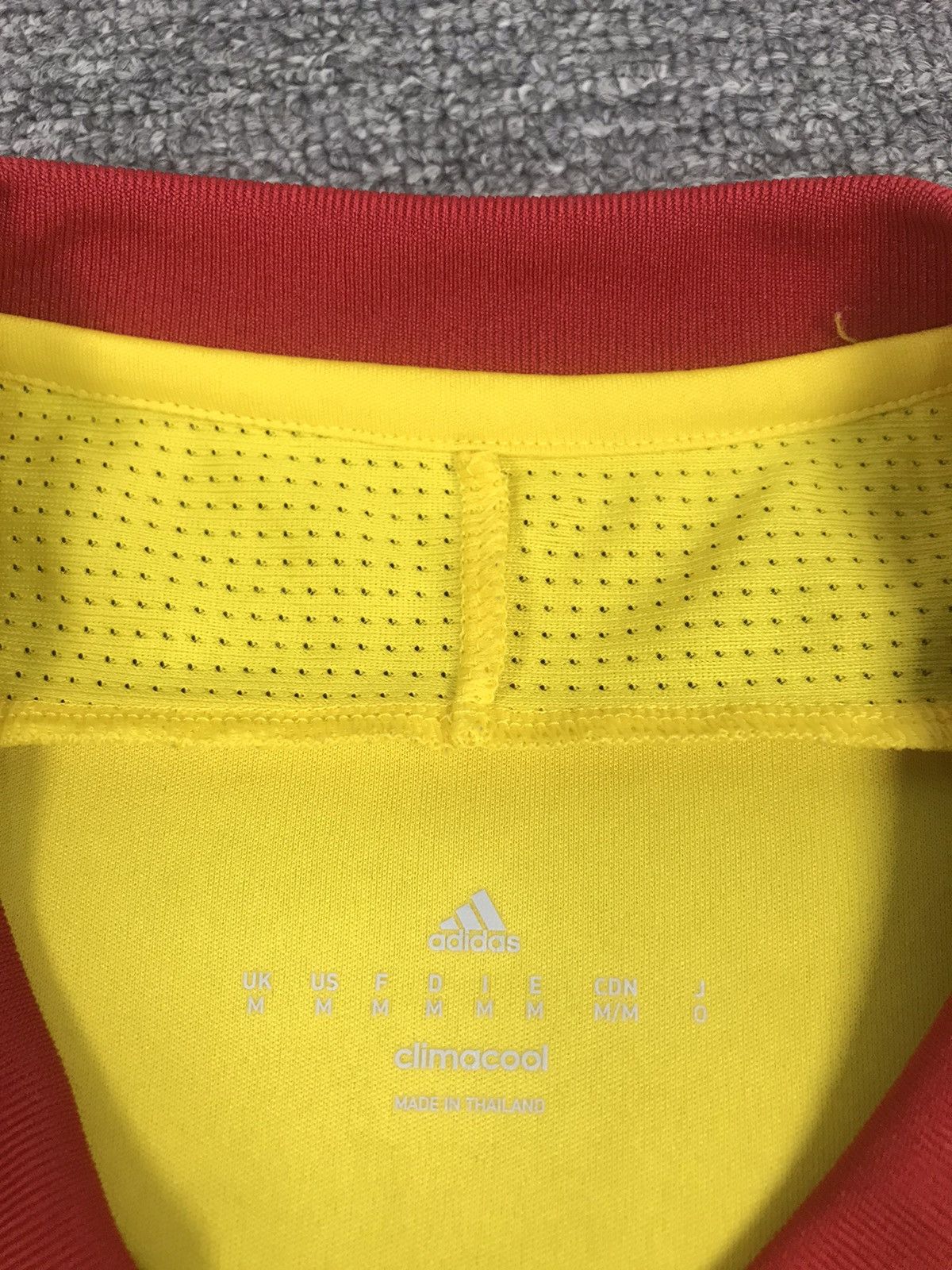 Adidas Watford Jersey 2017 2018 Home Shirt Football Adidas BR6835 Size US M / EU 48-50 / 2 - 9 Thumbnail