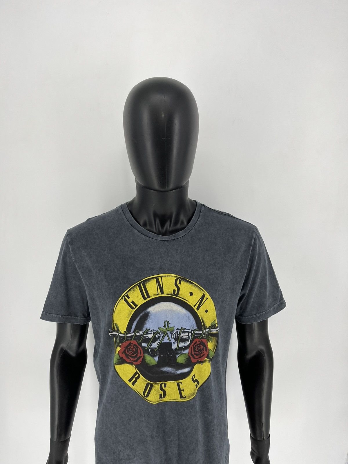 Band Tees Vintage Guns And Roses Band Official Merch 2020 Size US M / EU 48-50 / 2 - 5 Thumbnail