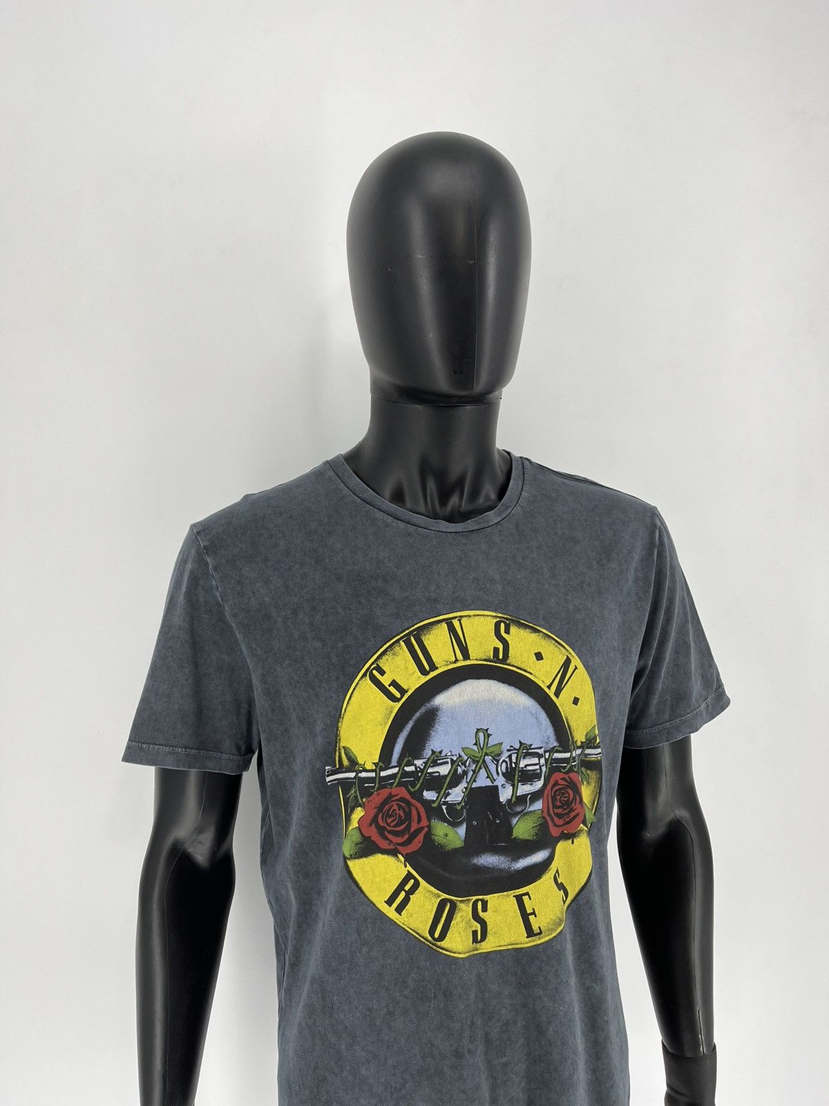 Band Tees Vintage Guns And Roses Band Official Merch 2020 Size US M / EU 48-50 / 2 - 3 Thumbnail