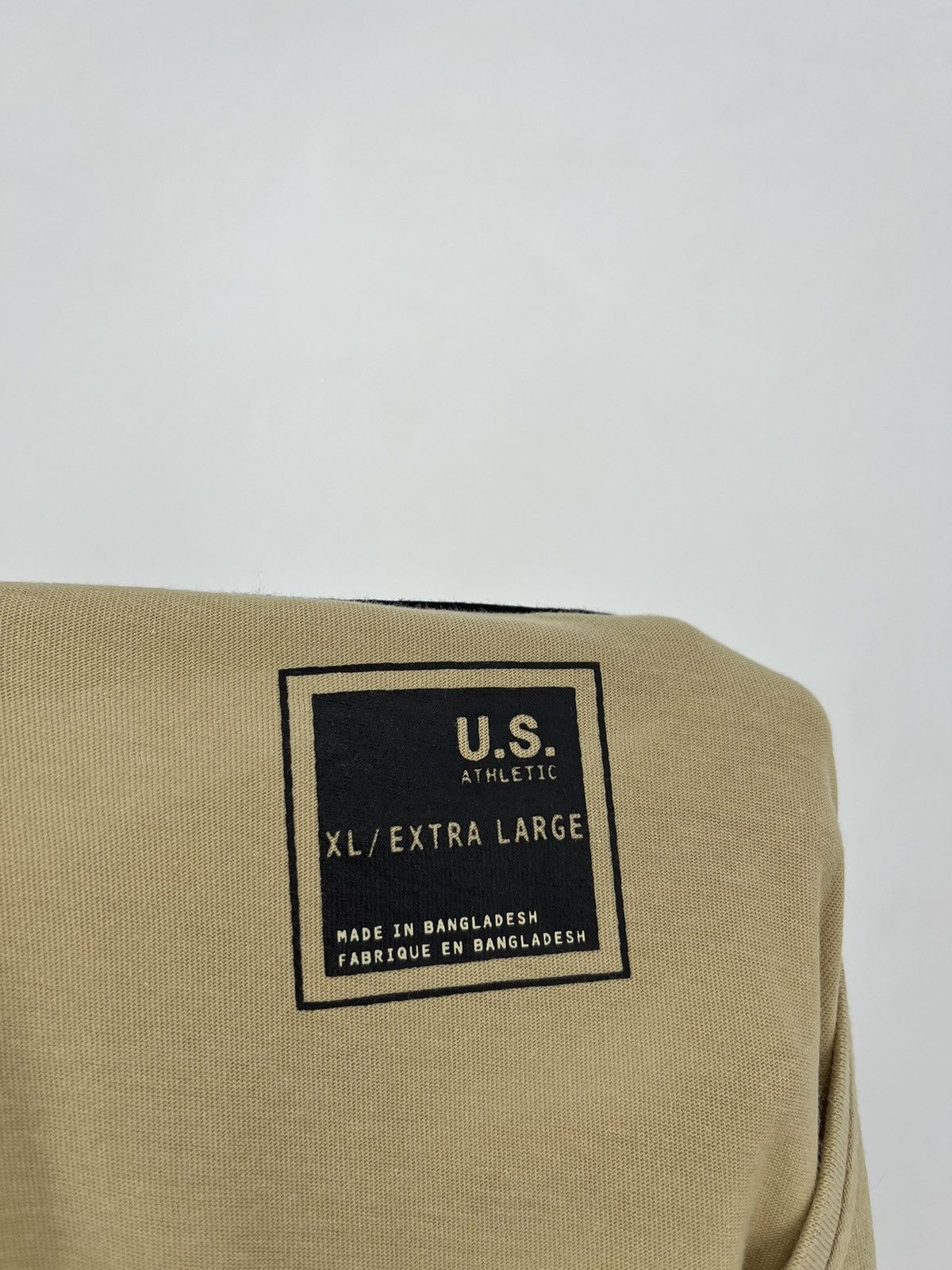Other Y2K TSHIRT U.S. ATHLETIC Size US XL / EU 56 / 4 - 8 Thumbnail